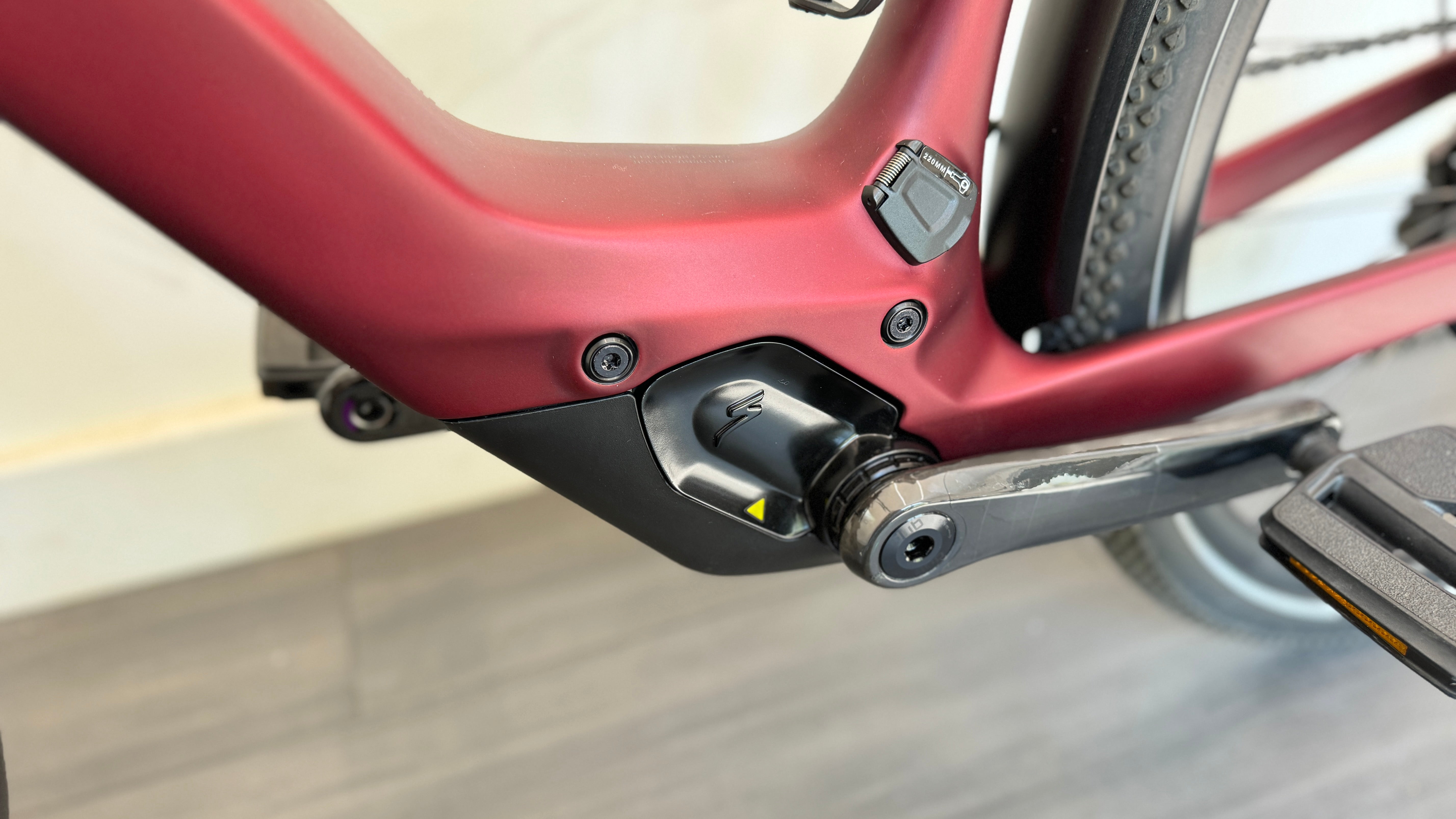 2025 Specialized Turbo Vado SL 2 6.0 MEDIUM EQ Carbon Electric bike Only 330 mi