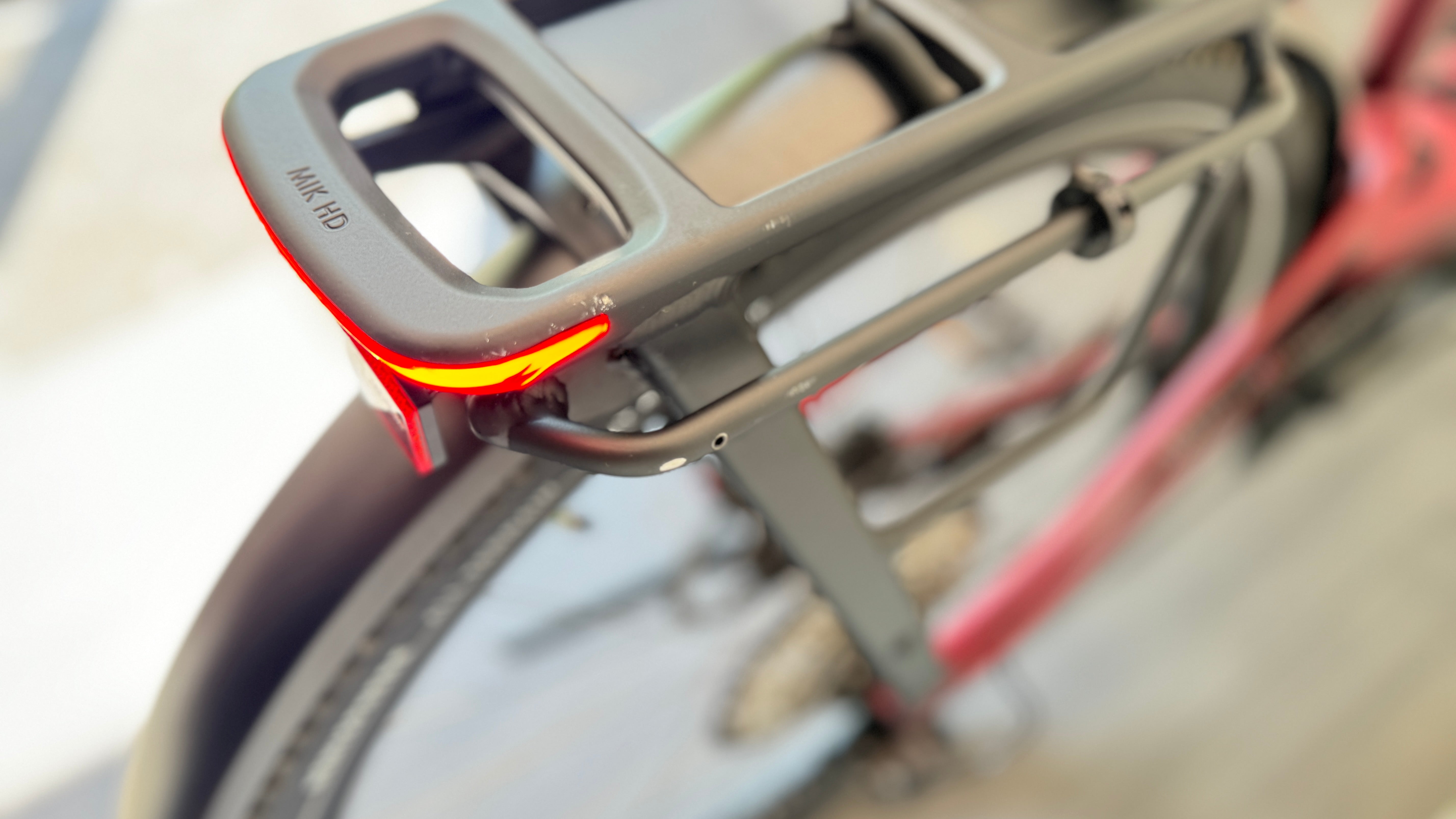 2025 Specialized Turbo Vado SL 2 6.0 MEDIUM EQ Carbon Electric bike Only 330 mi