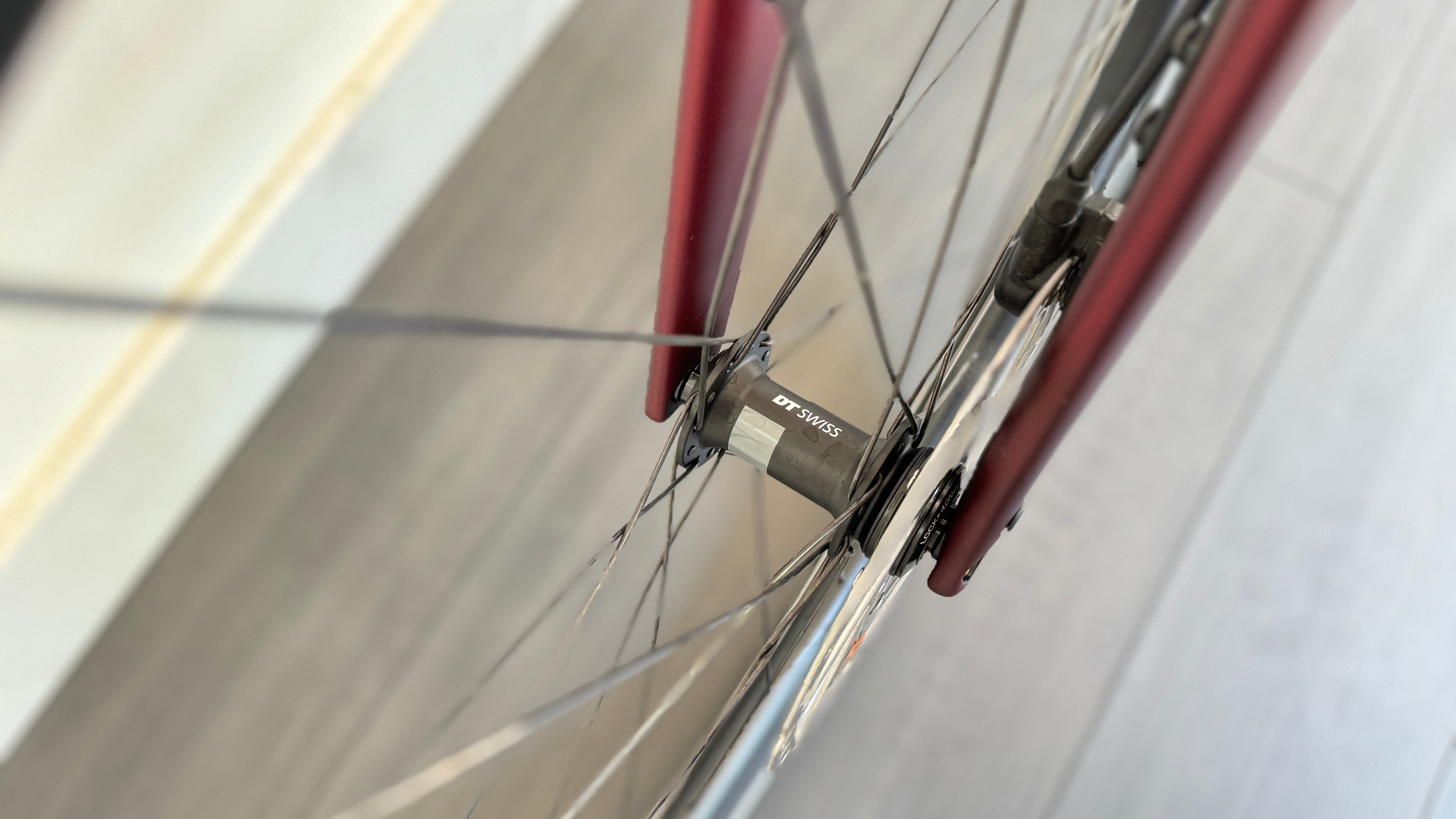 2025 Specialized Turbo Vado SL 2 6.0 MEDIUM EQ Carbon Electric bike Only 330 mi