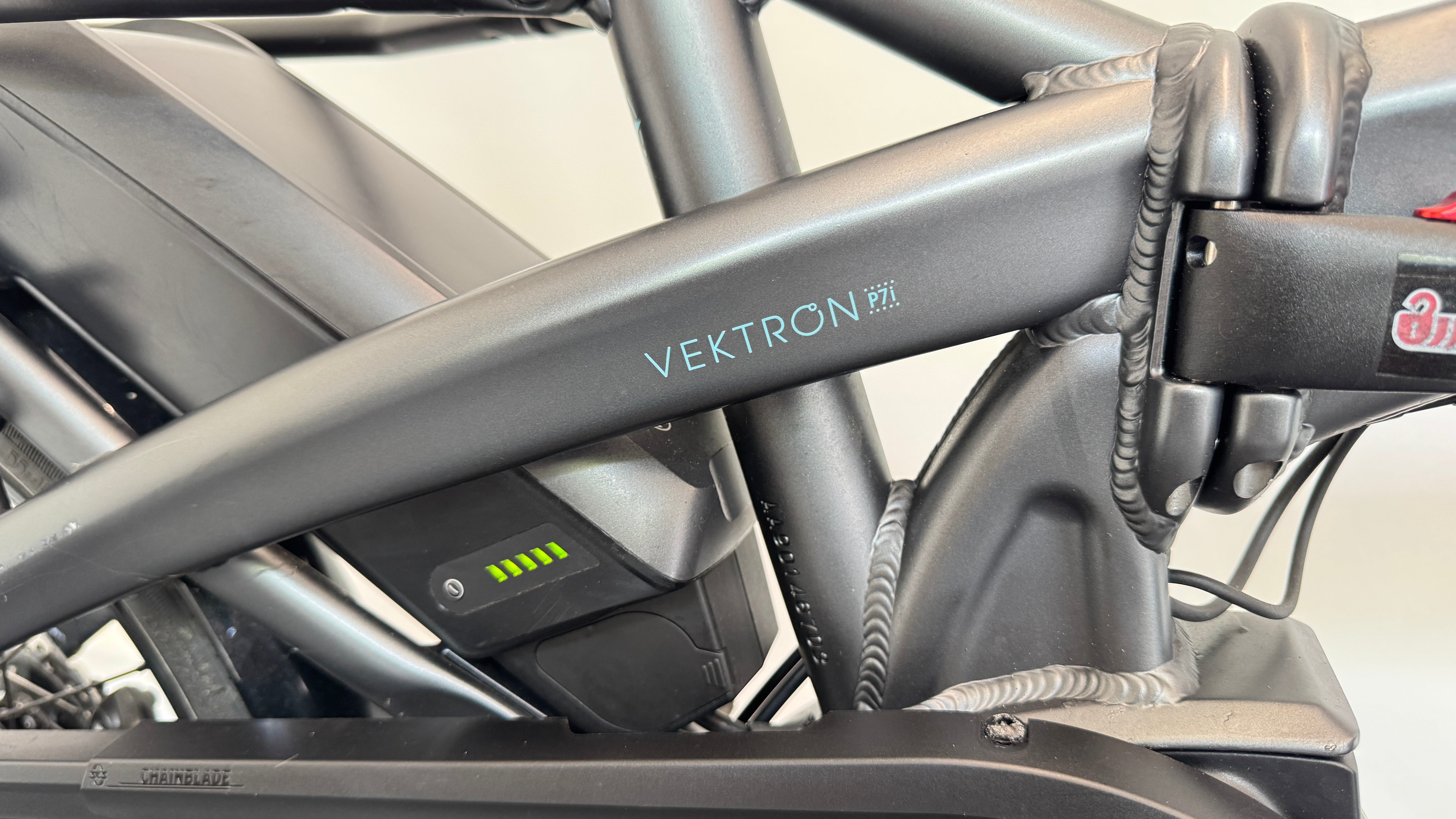 Tern Vektron P7i Electric Folding Bike Matte Gunmetal Grey RRP £2995 Bike Ebike