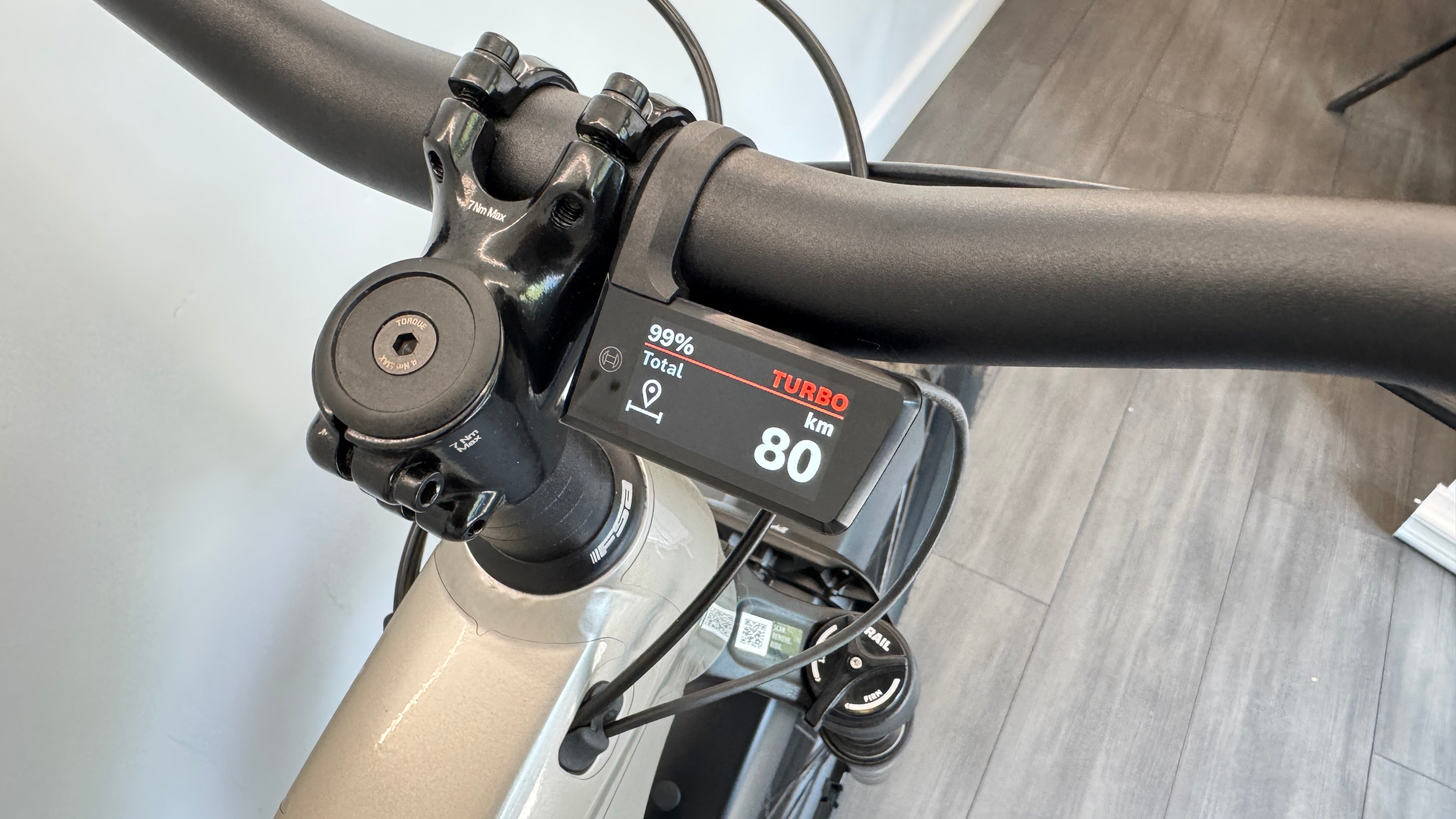 2025 TREK Powerfly+ 8 Gen 5 LARGE 800Wh Purion 400 Electric Mountain Bike Bosch 120Nm in Satin Lunar Silver and Bronze