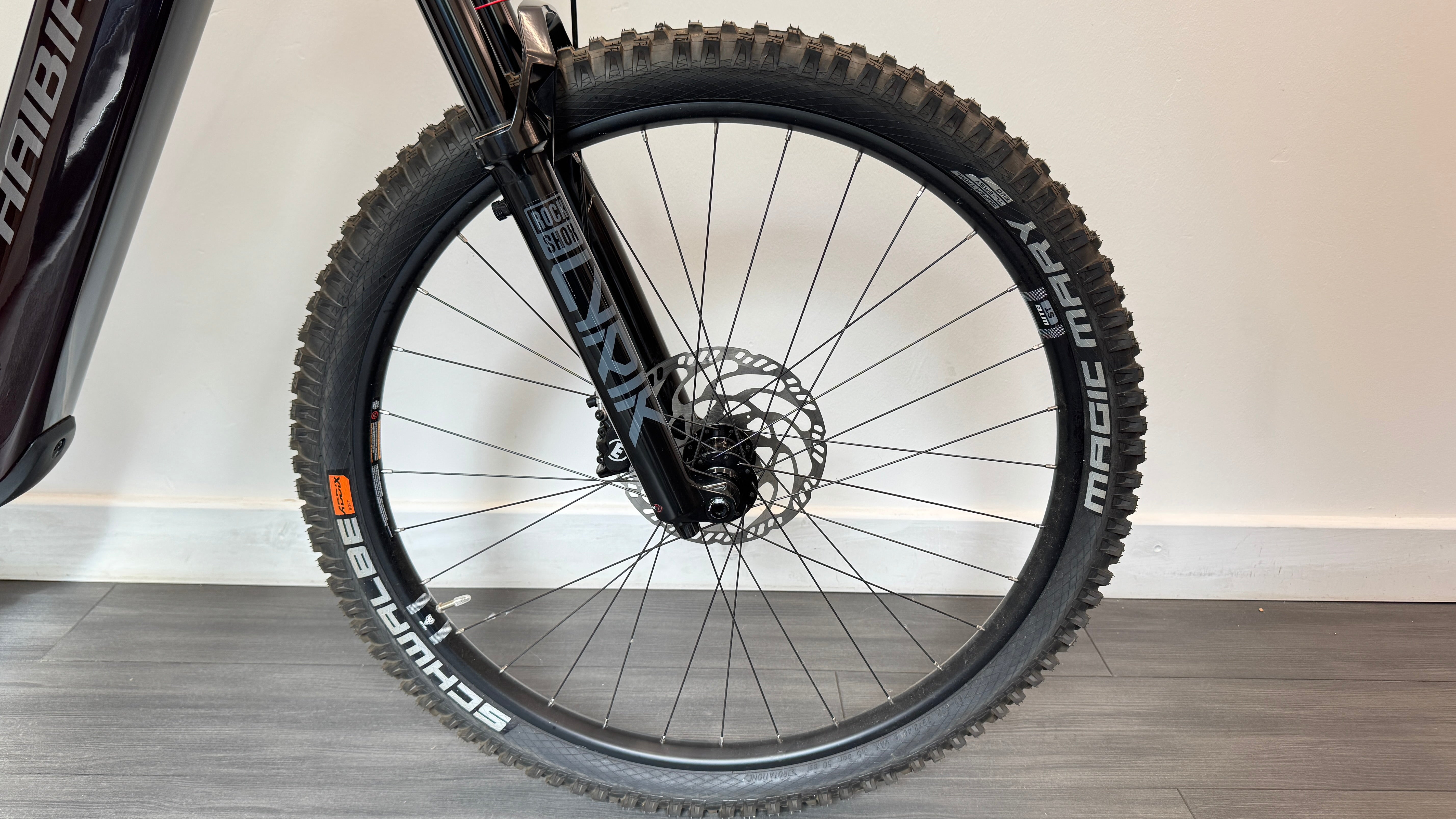 Haibike AllMtn CF 9 MEDIUM Electric Bike Ebike 27.5 120Nm Bosch Gen 5 AXS S1000 Eagle Black & Platinum Glossy