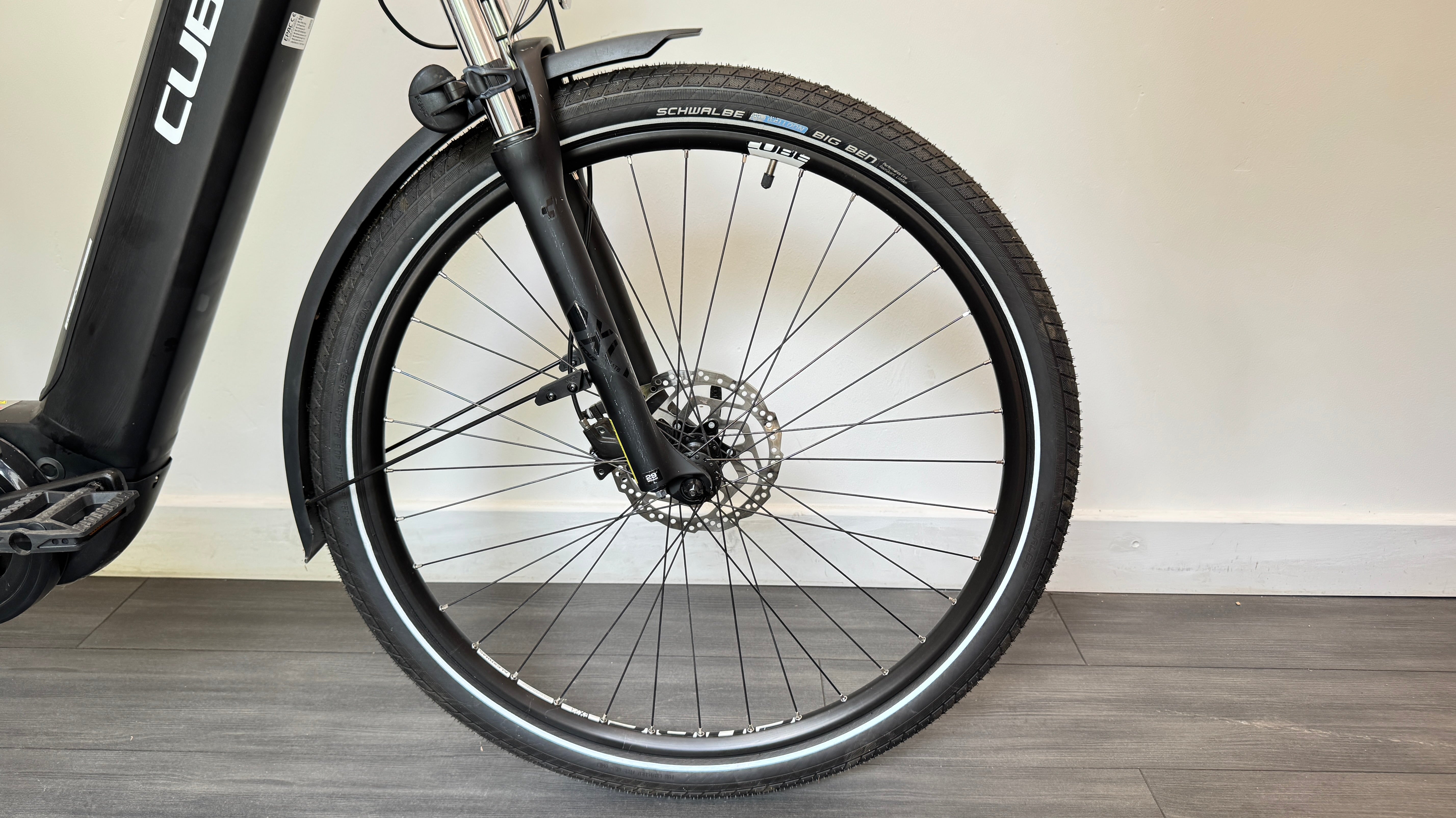 Cube Touring Hybrid Pro 500Wh Black/White X Small 46cm Step Thru Electric Bike Ebike