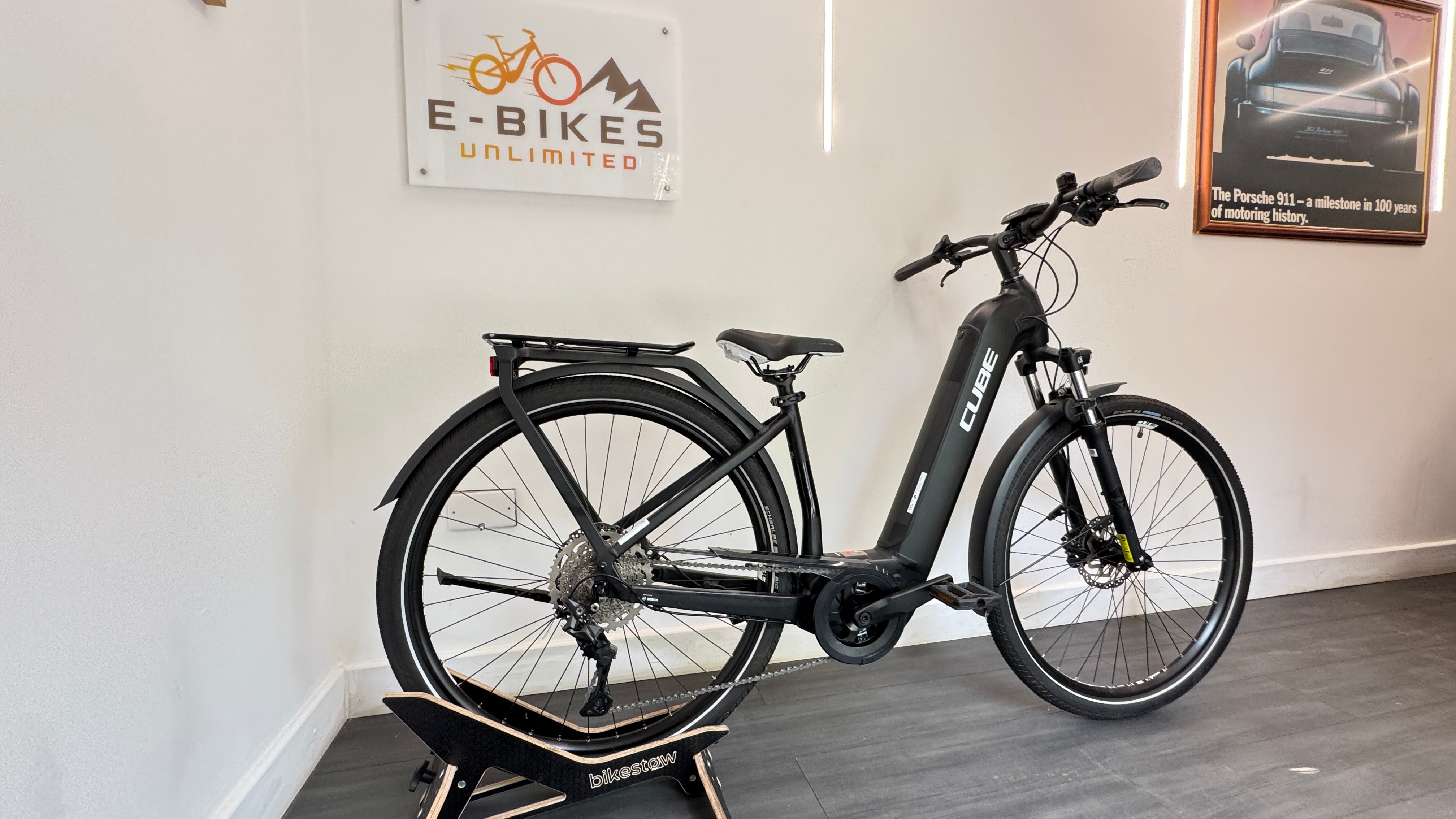 Cube Touring Hybrid Pro 500Wh Black/White X Small 46cm Step Thru Electric Bike Ebike