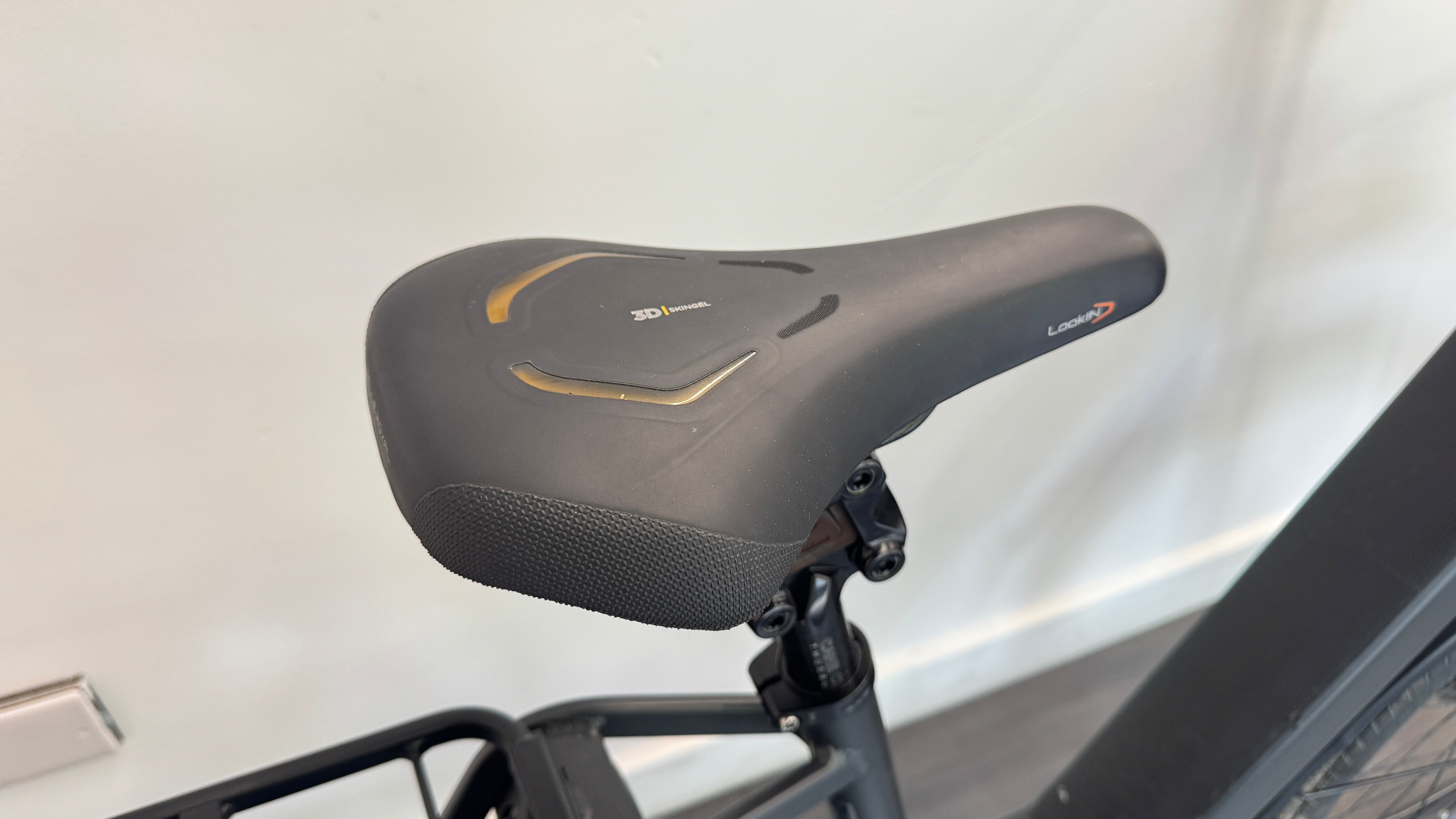 Riese and Muller Nevo 4 utility grey matt 51cm Medium/Large 750Wh Battery Bosch ABS Kiox Cockpit Front Carrier