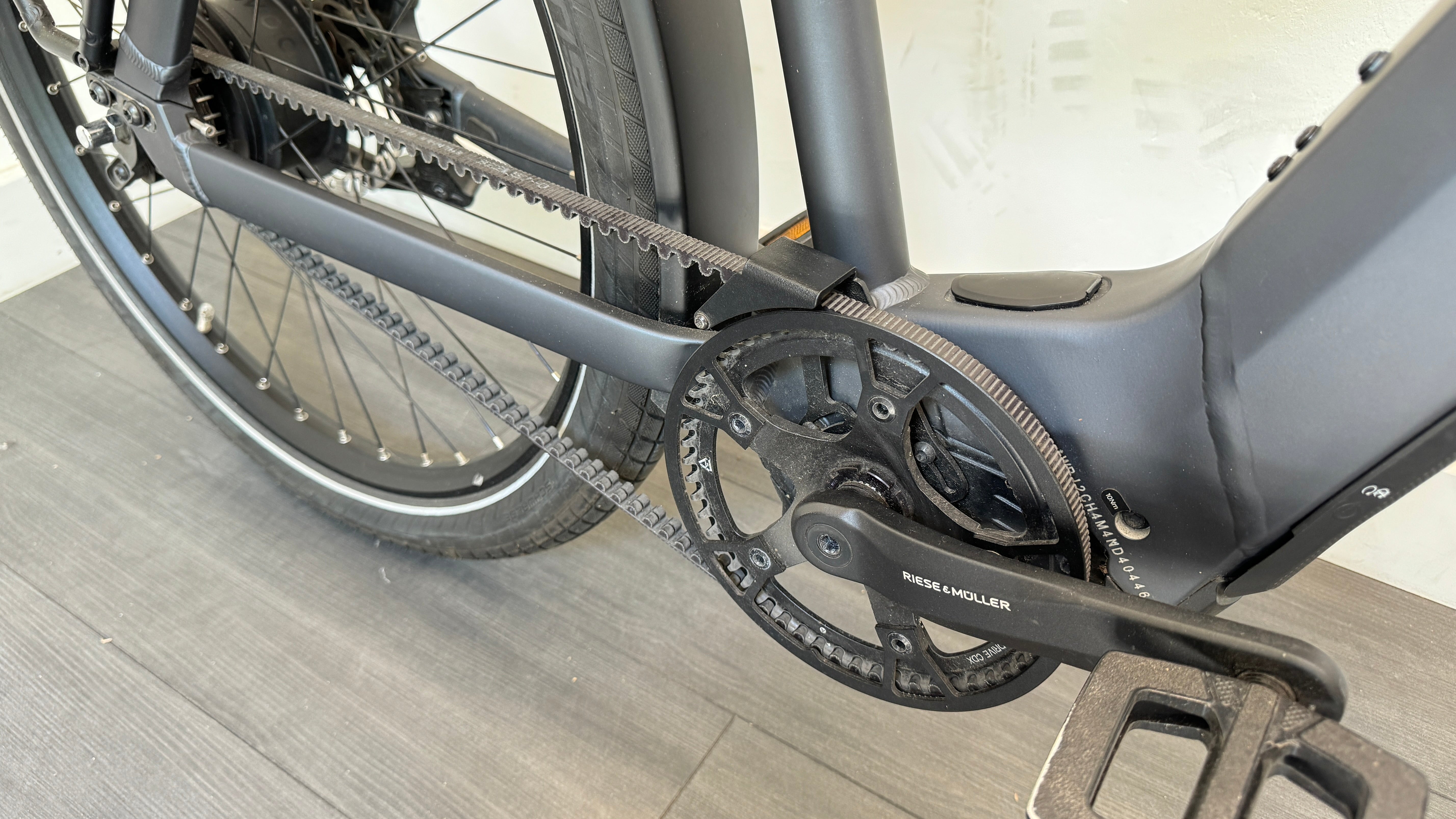 Riese & Müller Charger4 Mixte GT Vario - 46cm SMALL Electric Hybrid Bike Bosch 750Wh Powertube