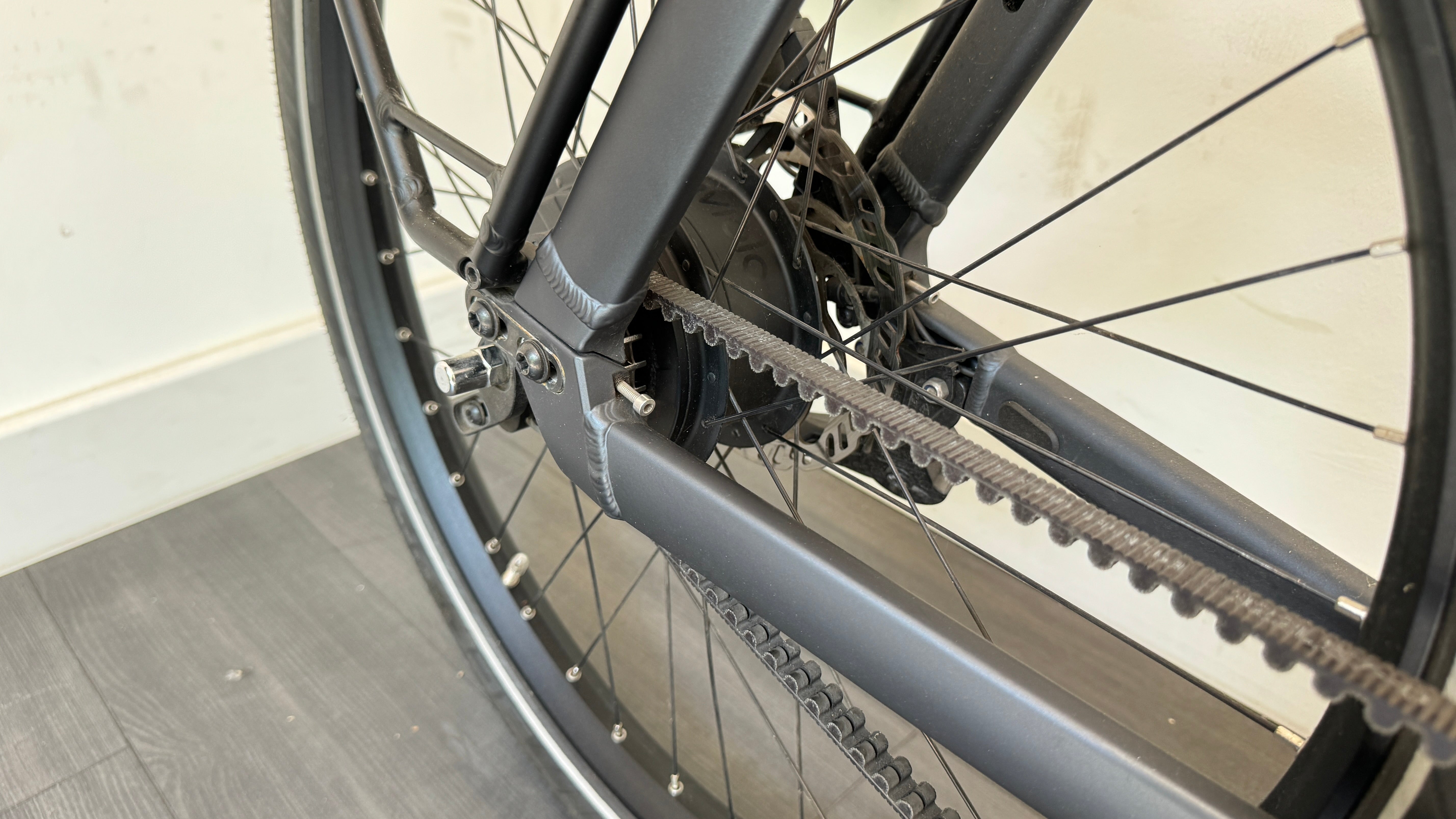 Riese & Müller Charger4 Mixte GT Vario - 46cm SMALL Electric Hybrid Bike Bosch 750Wh Powertube