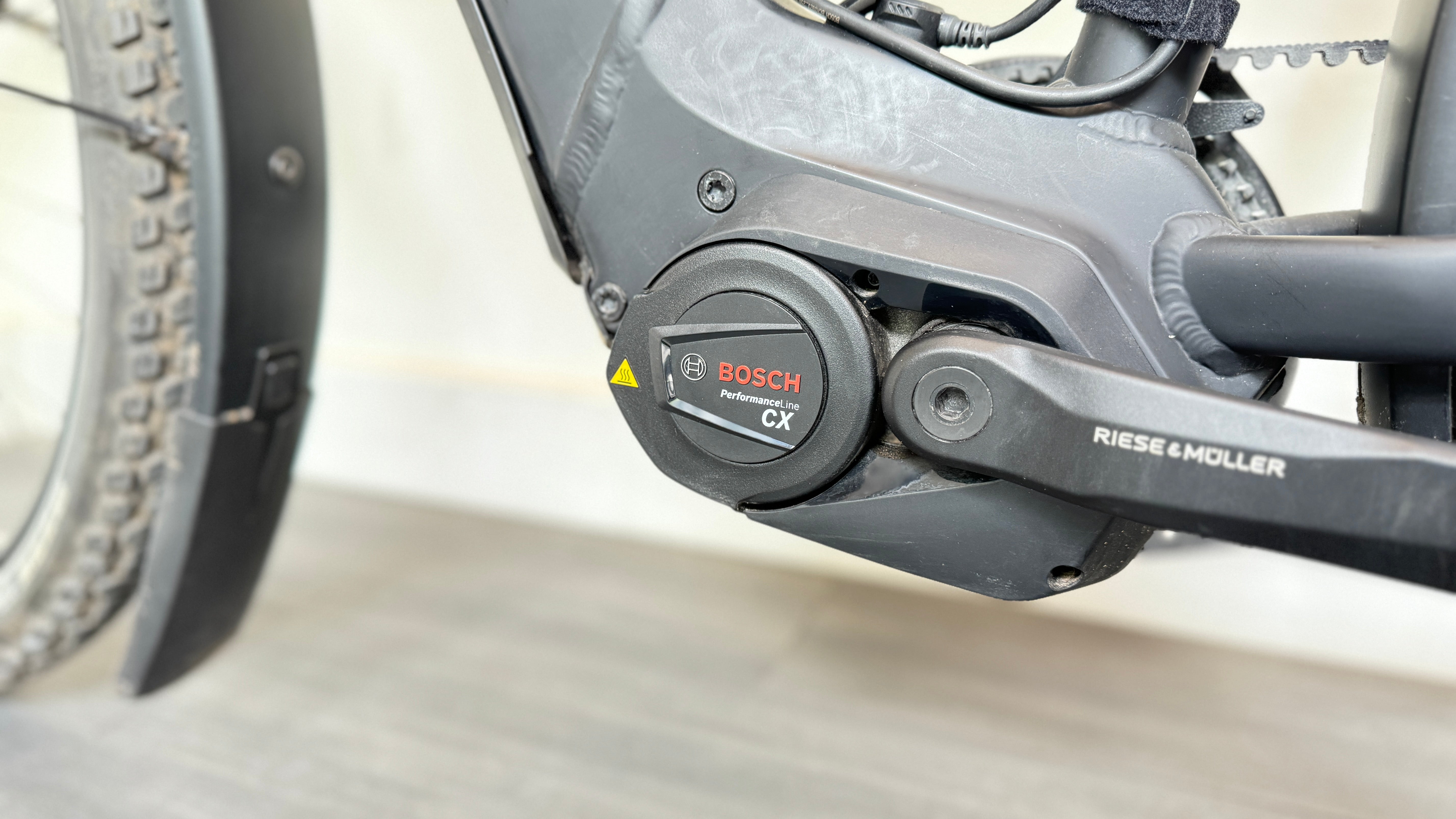 Riese & Muller Charger 4 GT Vario black matt 46cm SMALL Range Extender Included