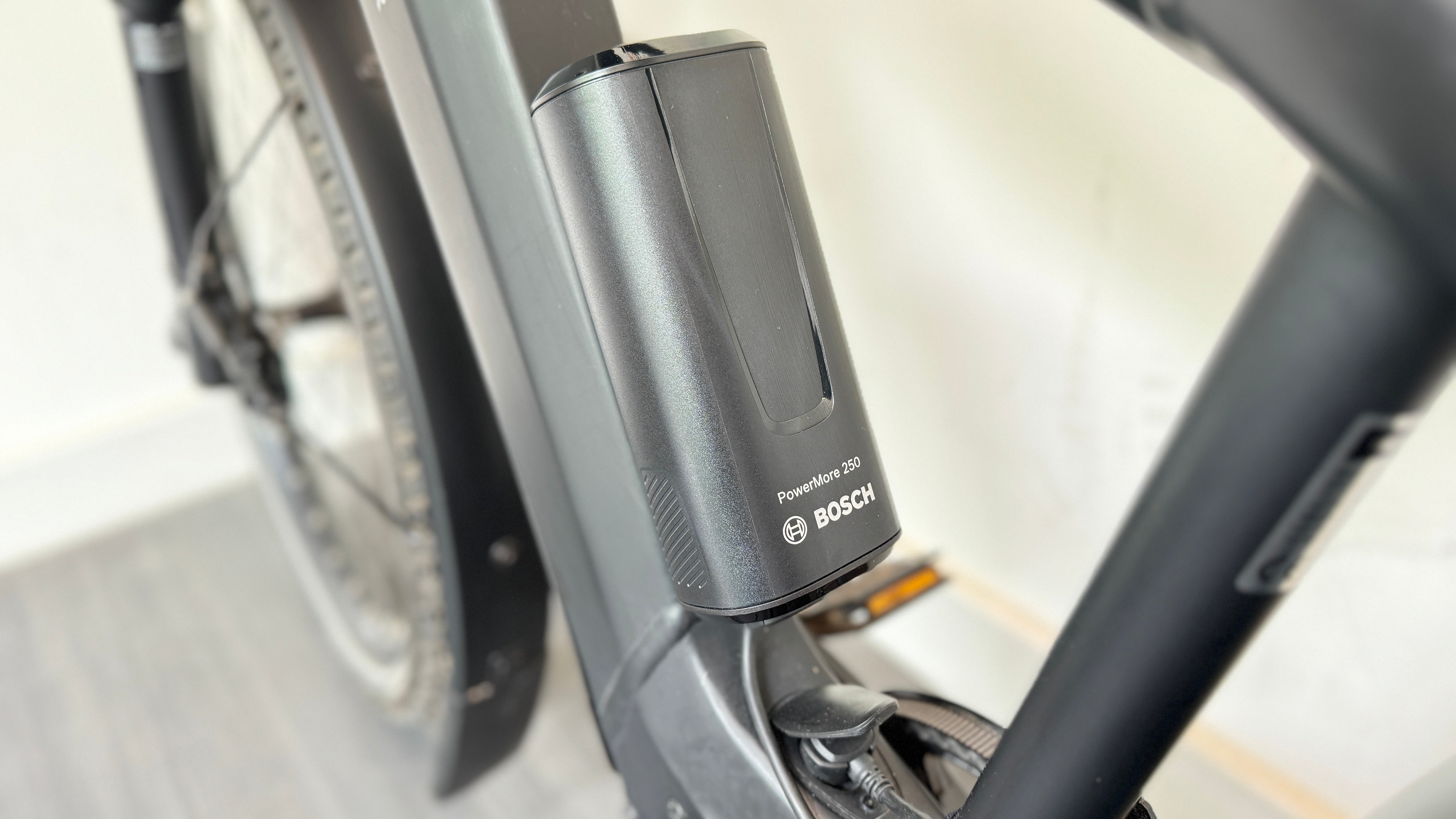 Riese & Muller Charger 4 GT Vario black matt 46cm SMALL Range Extender Included