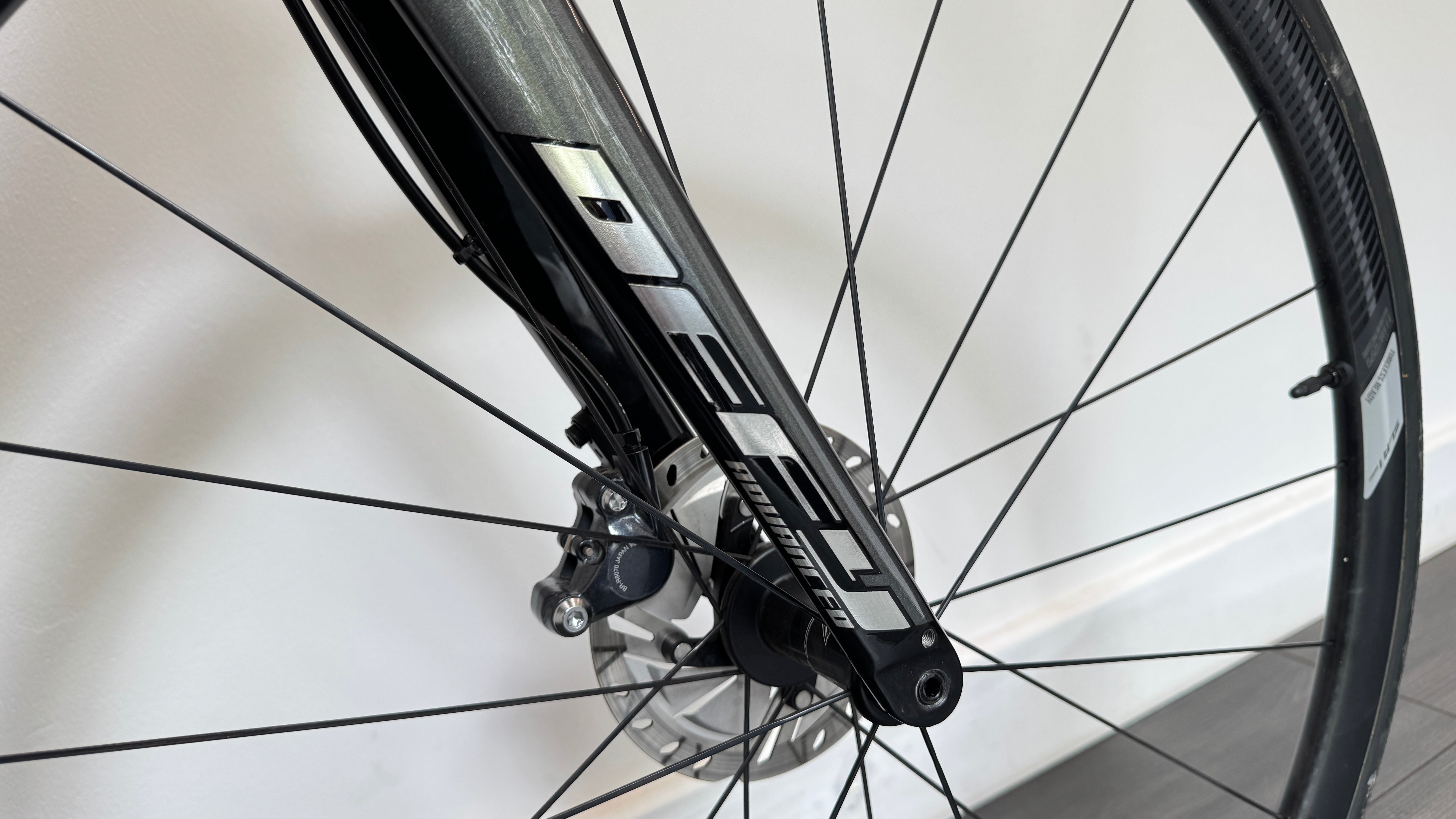 Giant Defy Advanced Pro 0 2018 Road Bike Ultegra Di2 LARGE Carbon Endurance Bike