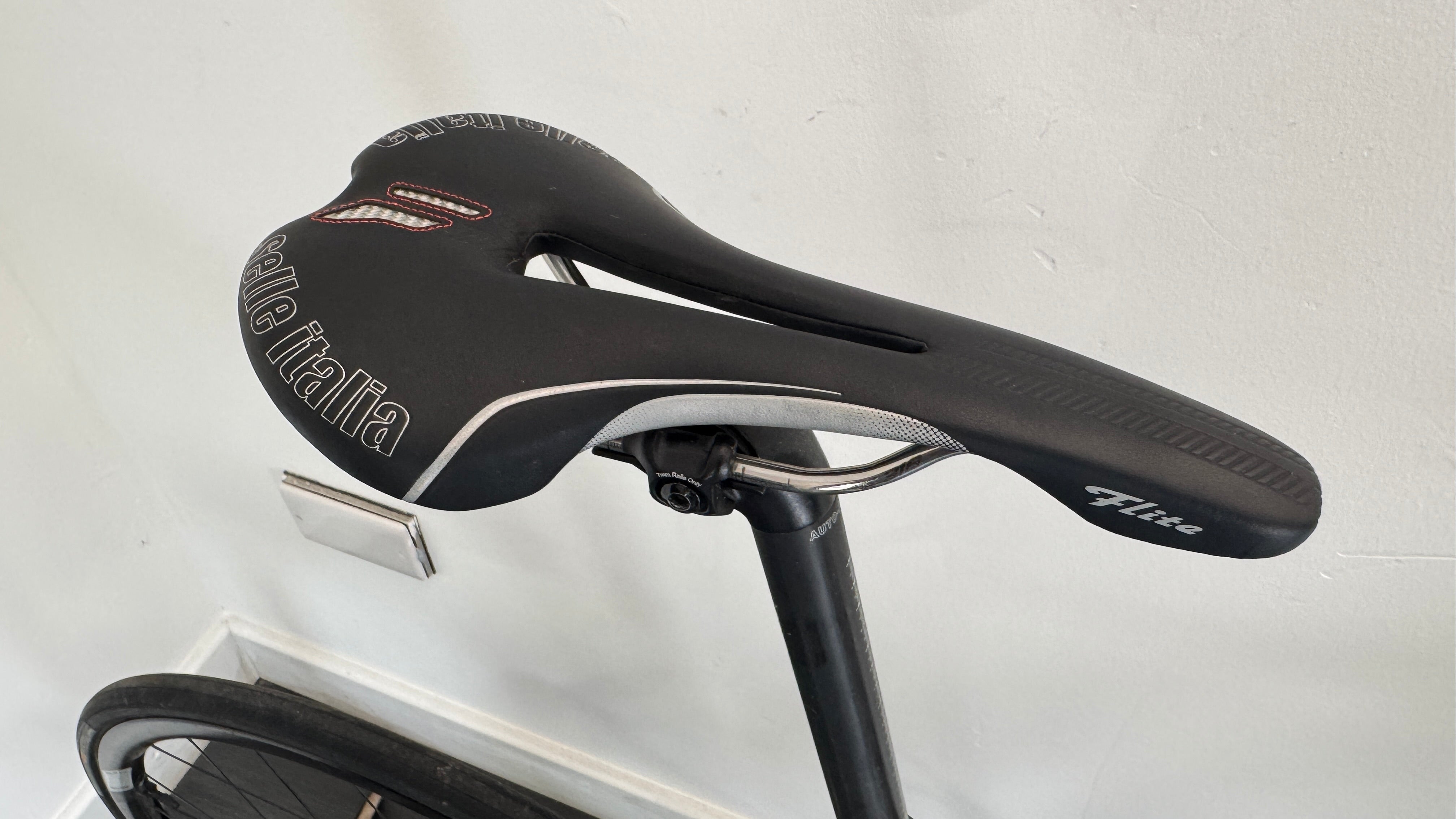 Giant Defy Advanced Pro 0 2018 Road Bike Ultegra Di2 LARGE Carbon Endurance Bike