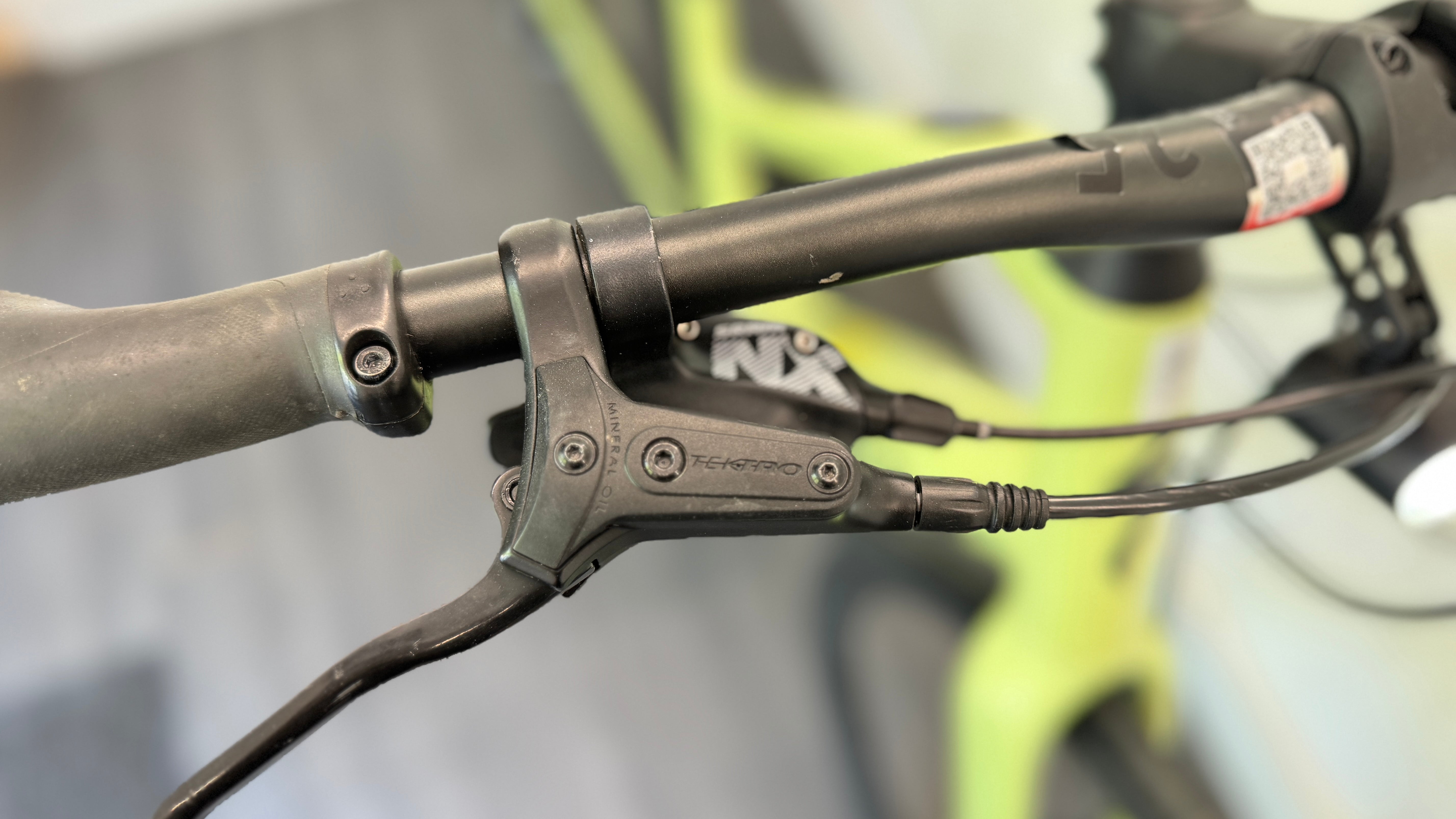 Specialized Turbo Vado SL 4.0 LARGE Step-Through Limestone 320Wh battery 291 miles RRP £2500