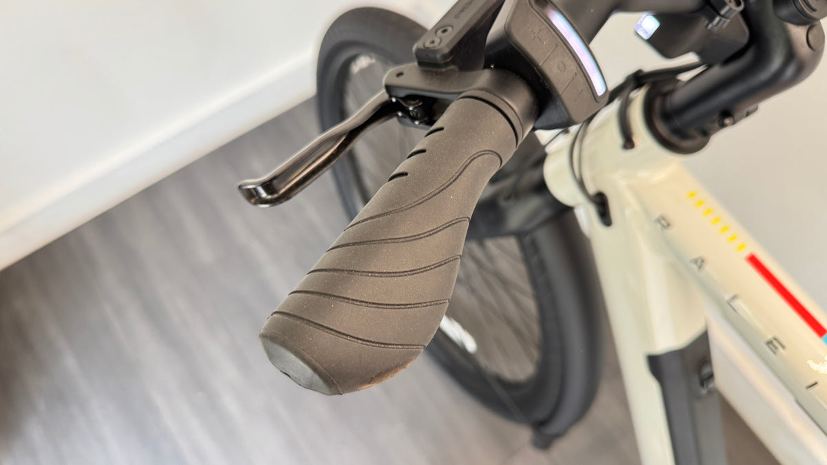 2026 Raleigh One Electric Hybrid Bike MEDIUM 360Wh RRP £2399 Ebike Electric Bike