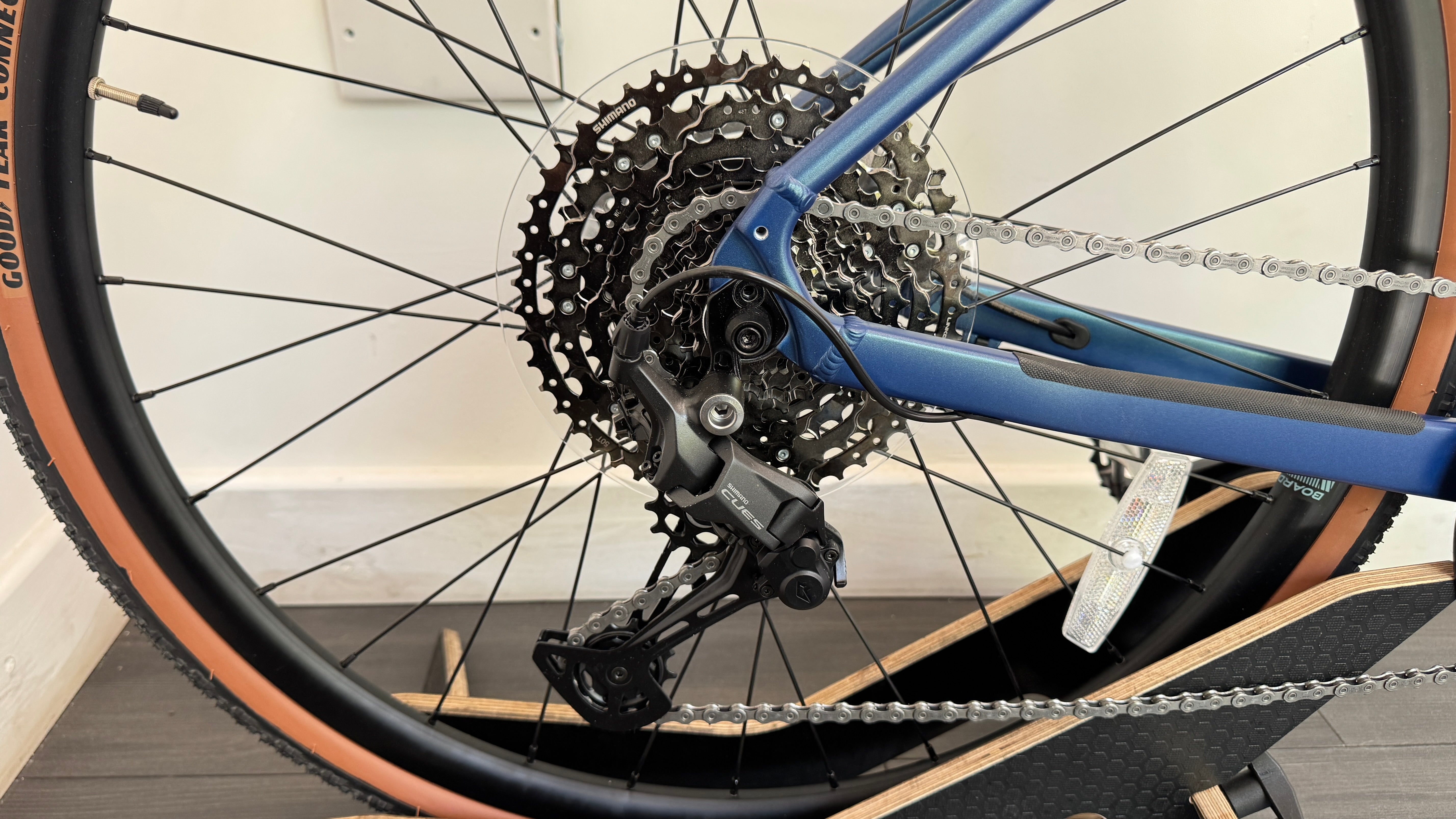 Boardman ADV-E 8.9 Cues 2026 LARGE - Electric Gravel Bike BRAND NEW RRP £1980 Hyena motor