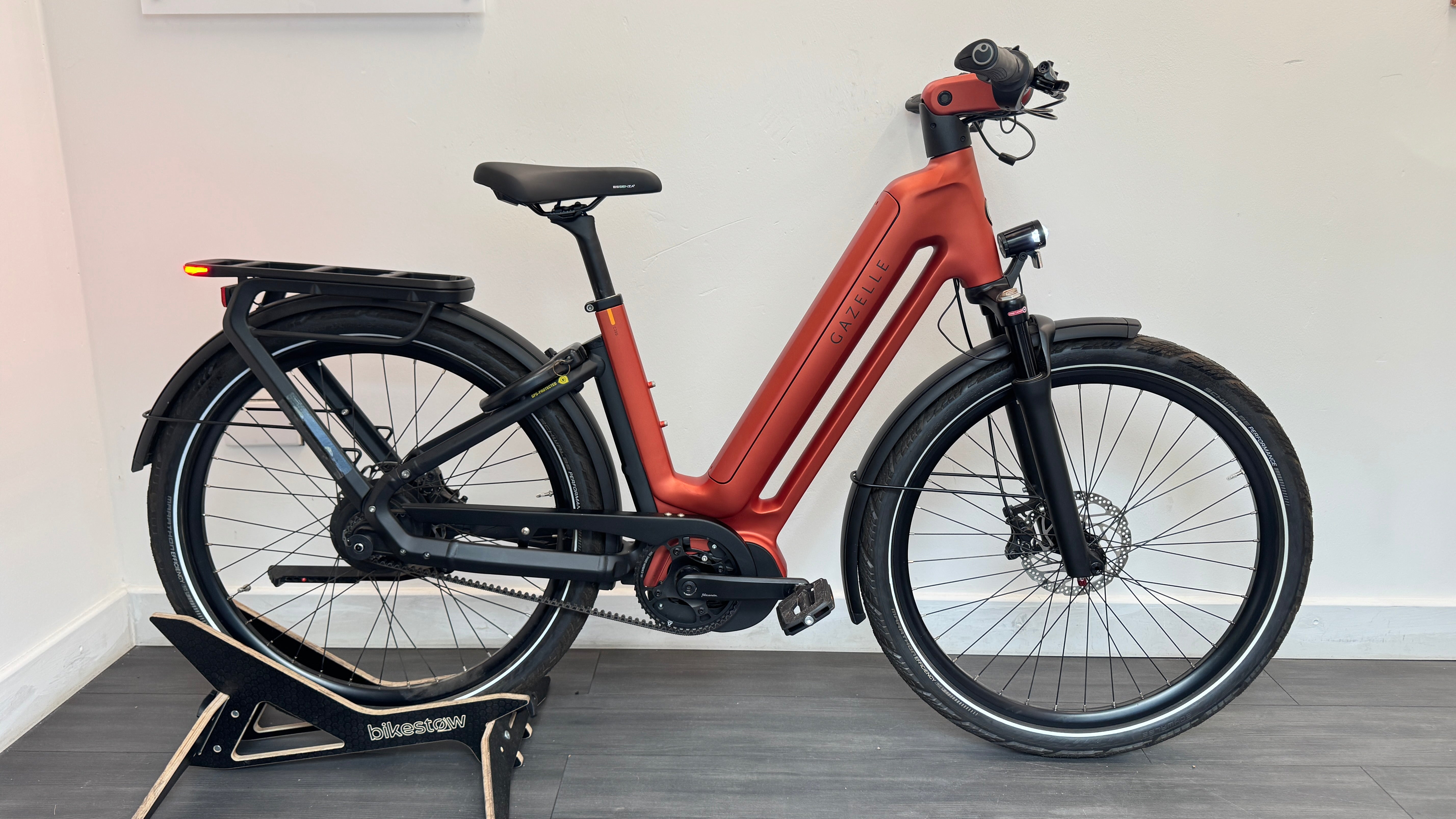 Gazelle Eclipse C380 HMB Low-Step LARGE 45cm 750Wh Enviolo Belt Drive Bosch Kiox 300 RRP £5499 ONLY 71 miles