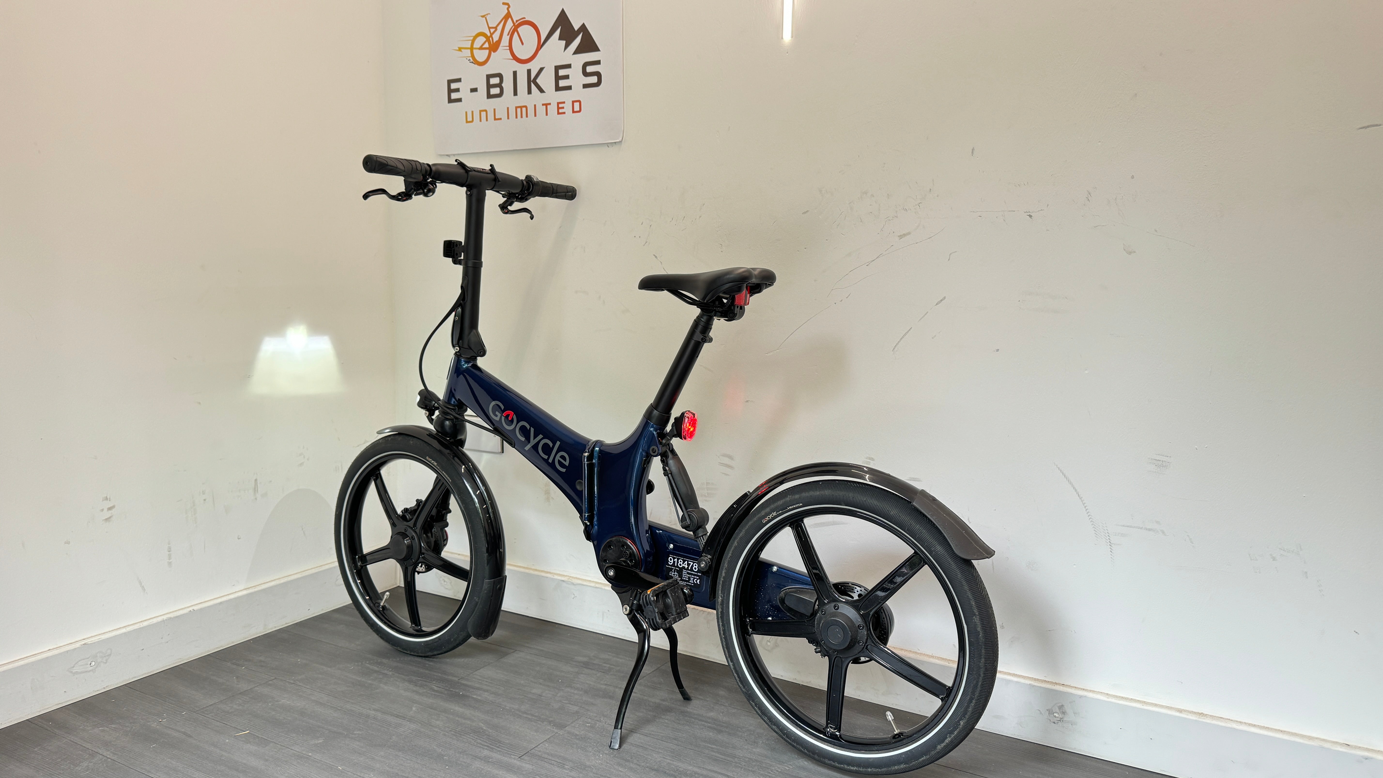 Gocycle GX Blue Folding Electric Bike ebike with only 200 miles Mudguards lights