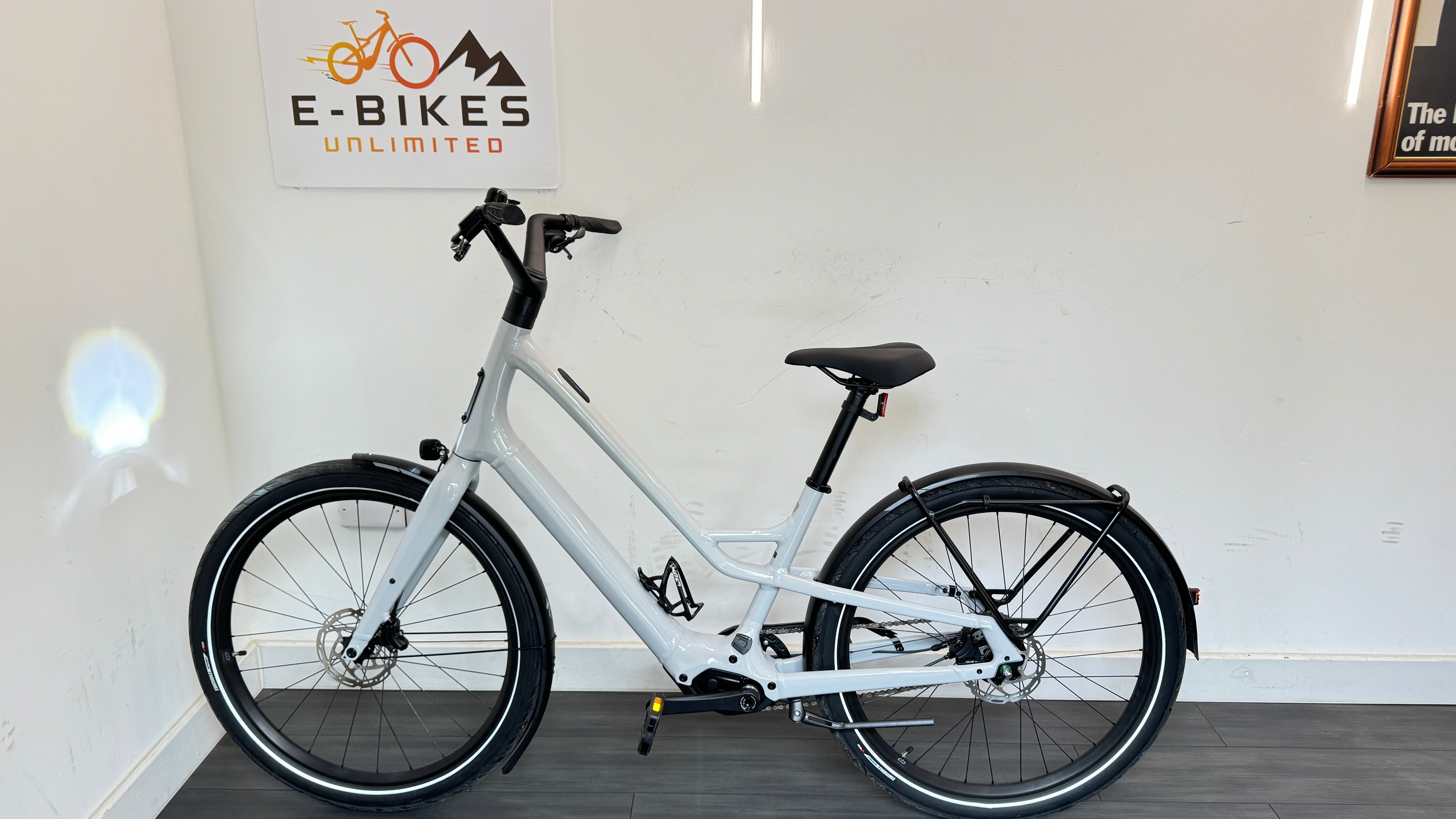 Specialized Como SL 4.0 2023 LARGE Dove Grey Nexus only 85 miles RRP £3000