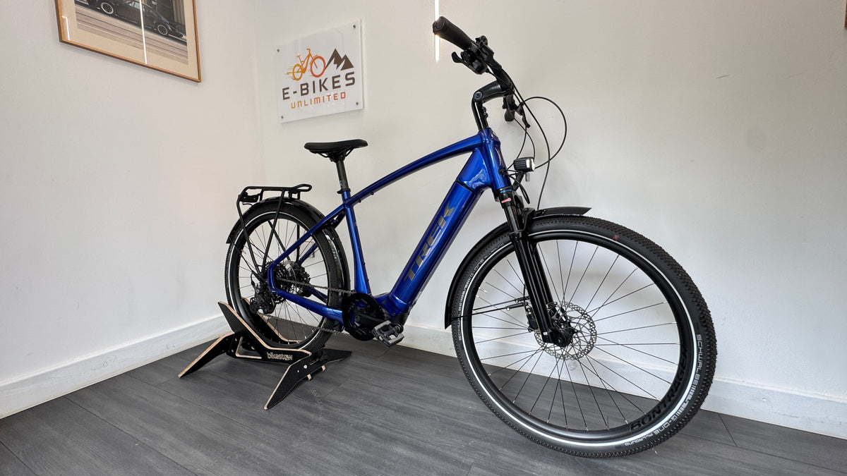 Trek Allant+ 7 Performance CX 625Wh Electric Bike In Hex Blue Only 202 miles RRP £2999
