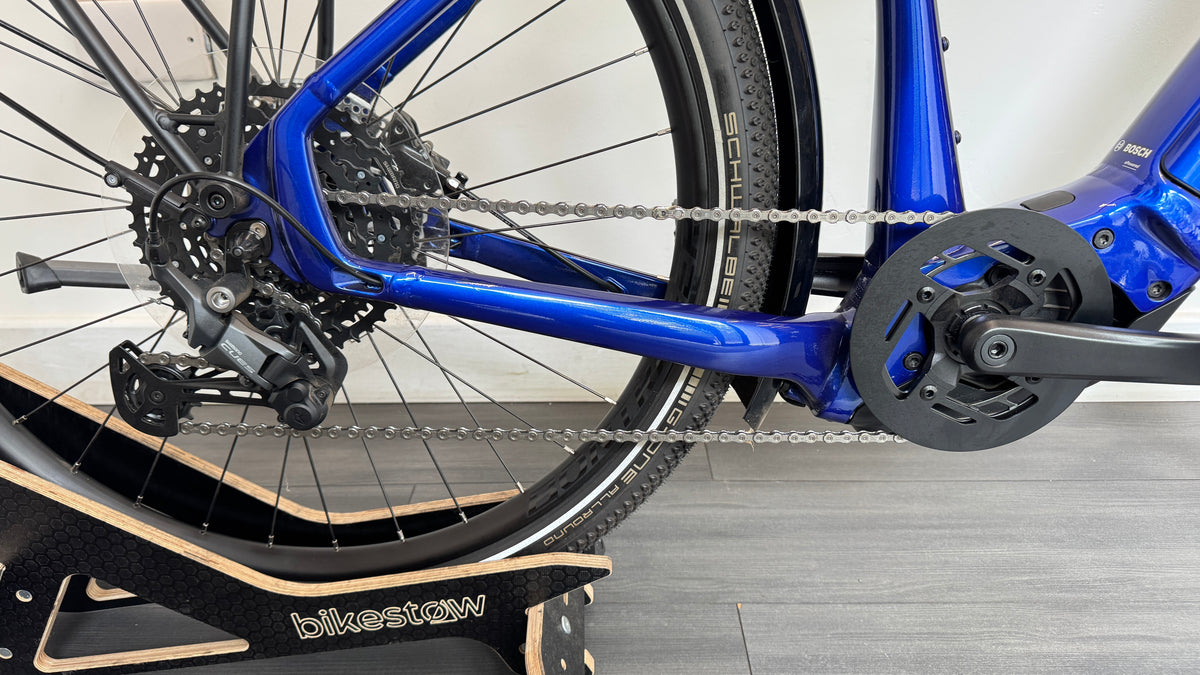 Trek Allant+ 7 Performance CX 625Wh Electric Bike In Hex Blue Only 202 miles RRP £2999