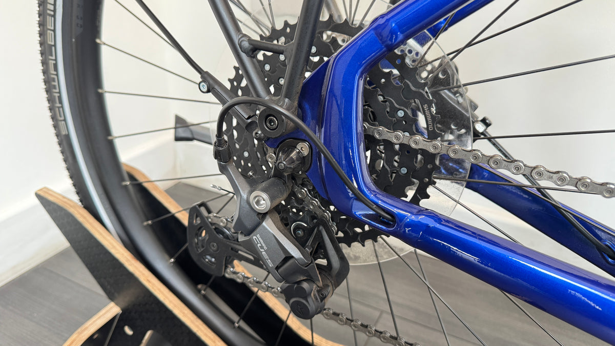 Trek Allant+ 7 Performance CX 625Wh Electric Bike In Hex Blue Only 202 miles RRP £2999