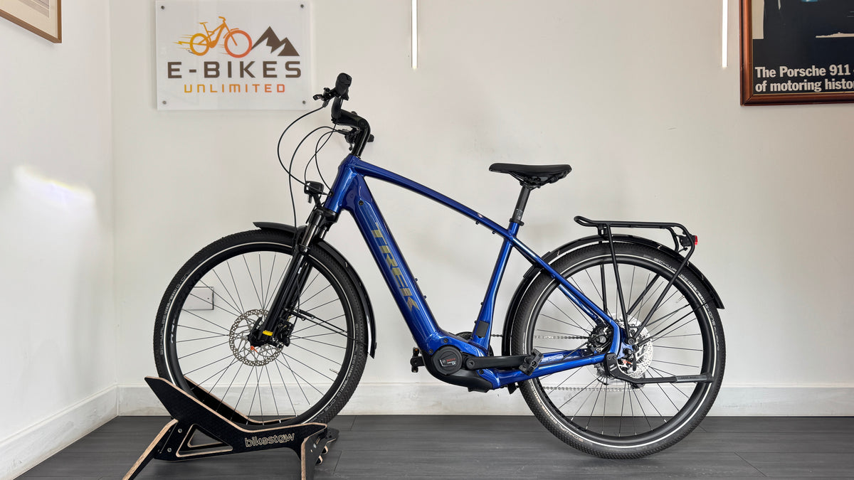 Trek Allant+ 7 Performance CX 625Wh Electric Bike In Hex Blue Only 202 miles RRP £2999