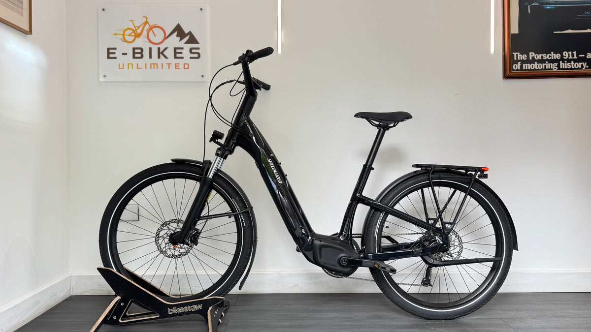 Specialized Turbo Como 3.0 LARGE Step Through Electric Bike Excellent Condition only 116 miles use