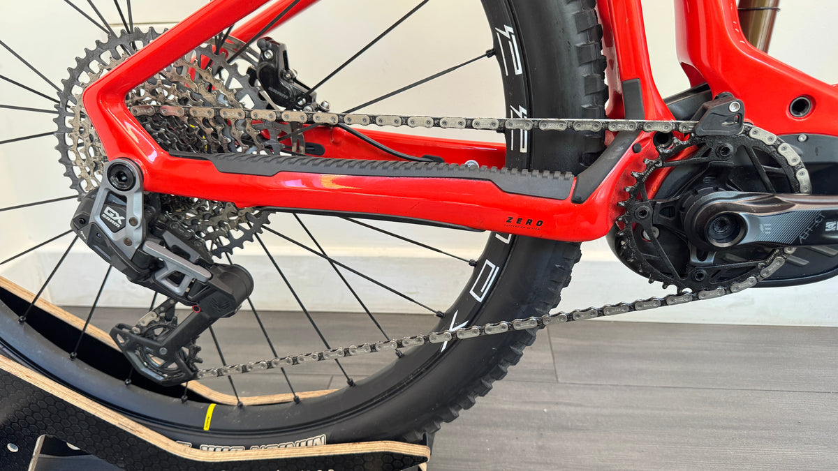 Mondraker Crafty Carbon RR Electric Bike LARGE Red/Silver/Grey Bosch Volspeed Kiox 500 Excellent