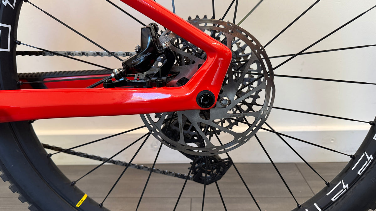 Mondraker Crafty Carbon RR Electric Bike LARGE Red/Silver/Grey Bosch Volspeed Kiox 500 Excellent