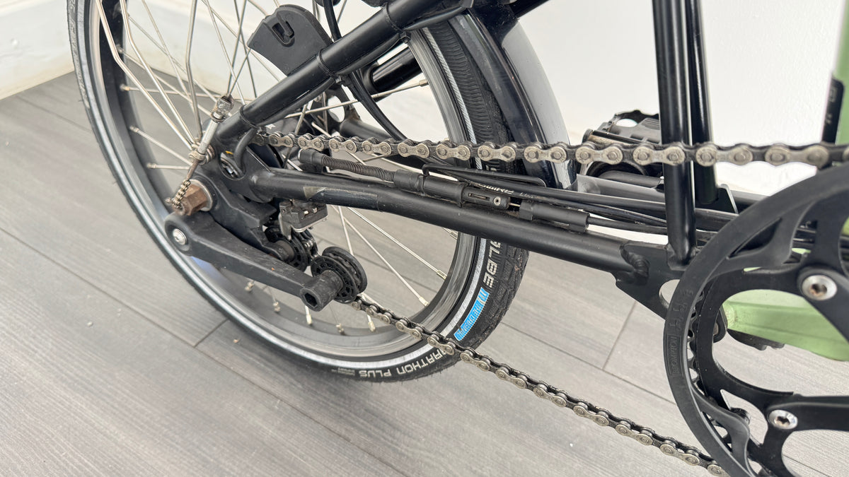 Brompton M6L C-Line Electric Folding Bike - Turkish Green / Black Ebike Telescopic post