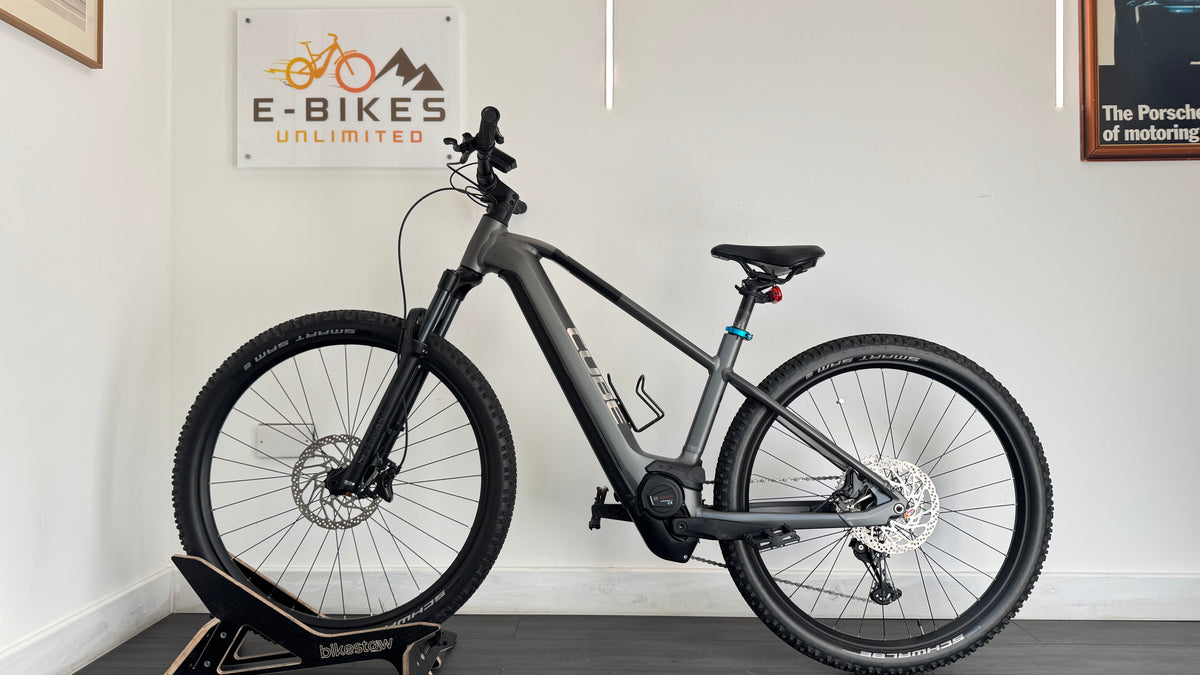 Cube Reaction Hybrid 750 Race MEDIUM Electric Mountain Bike Grey Excellent Condition 233 miles