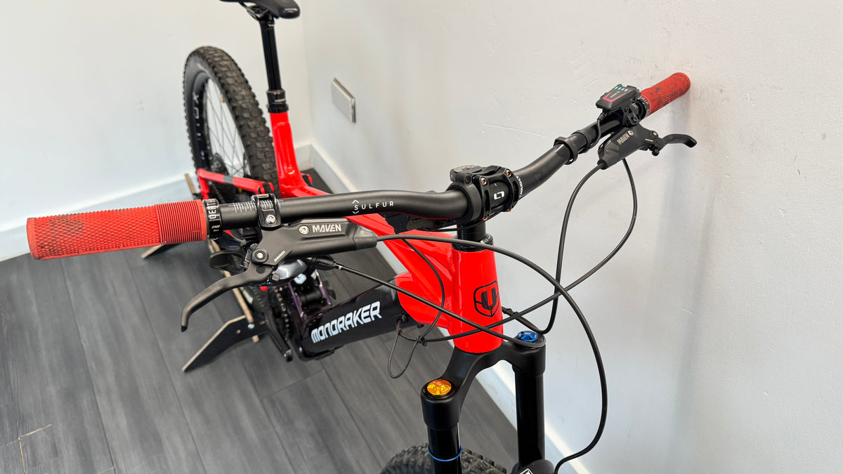 Mondraker Crafty Carbon XR EXTRA LARGE eMTB Electric Bike Bosch 750Wh Kiox 300 Ohlins Maven Brakes