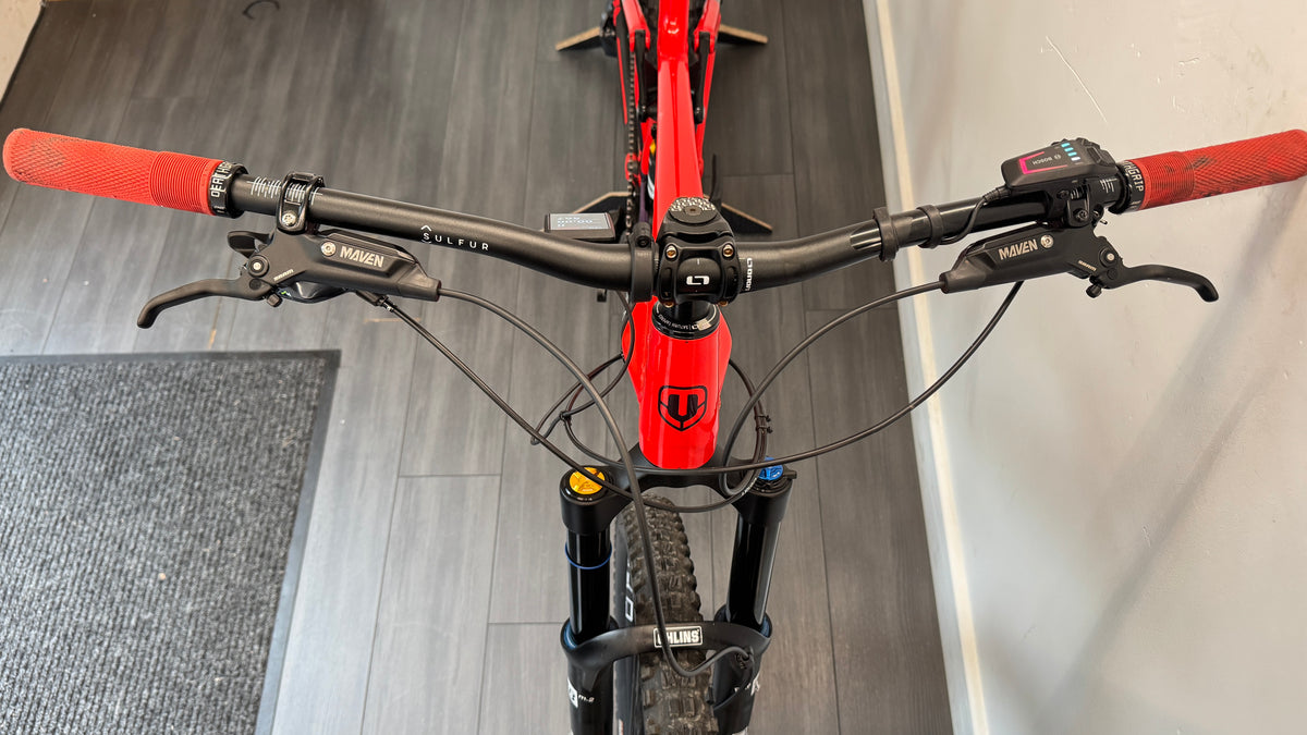 Mondraker Crafty Carbon XR EXTRA LARGE eMTB Electric Bike Bosch 750Wh Kiox 300 Ohlins Maven Brakes