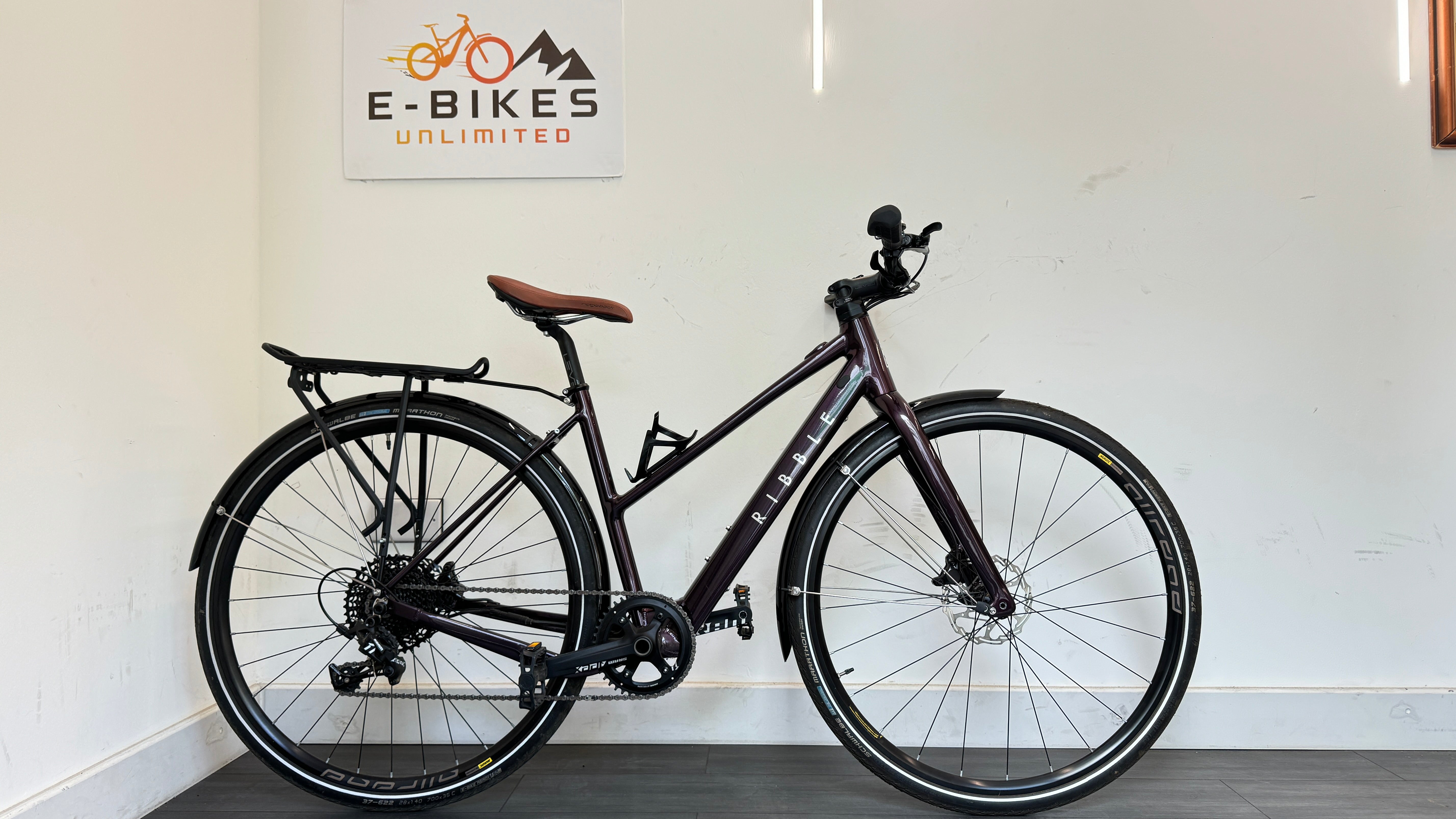 Ribble Hybrid AL e Step Through SMALL lightweight Bike 204 miles with pannier