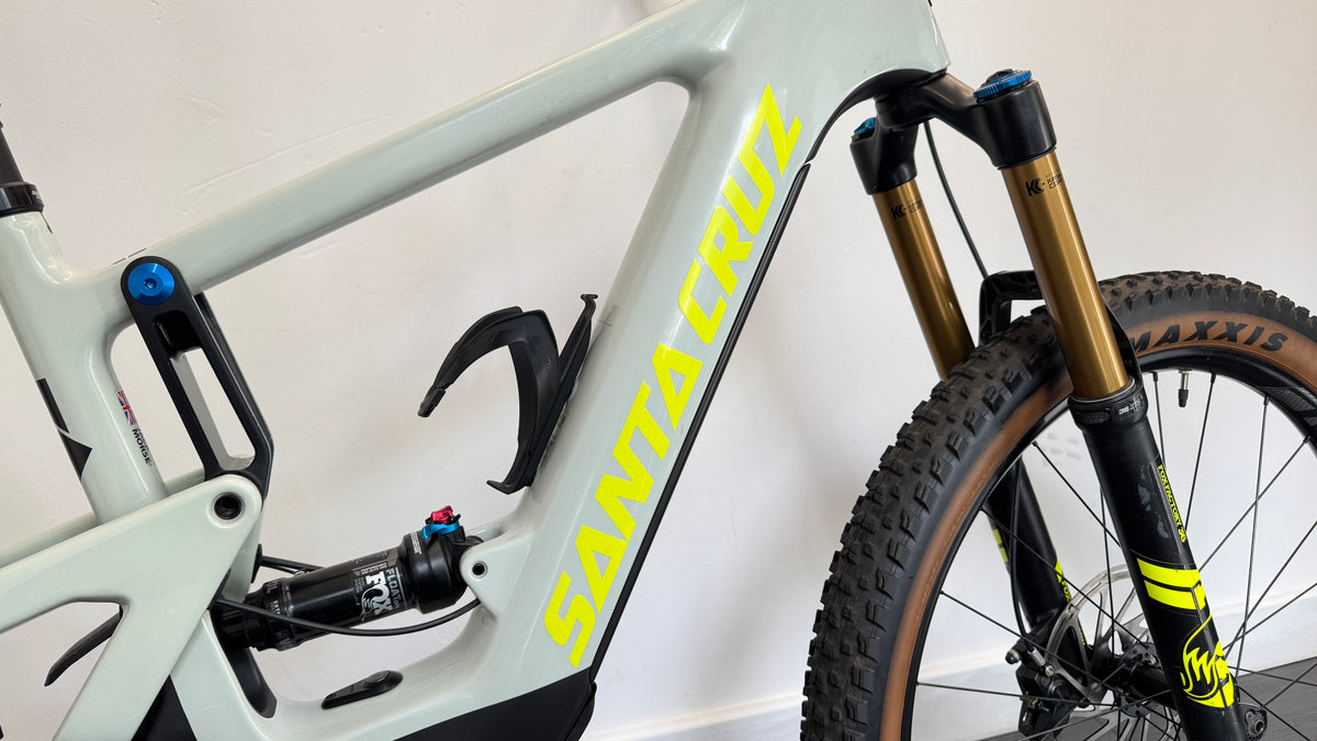 Santa Cruz Heckler Carbon CC S MEDIUM Electric Bike EBIKE Shimano EP8 504Wh Burgtec Upgrades