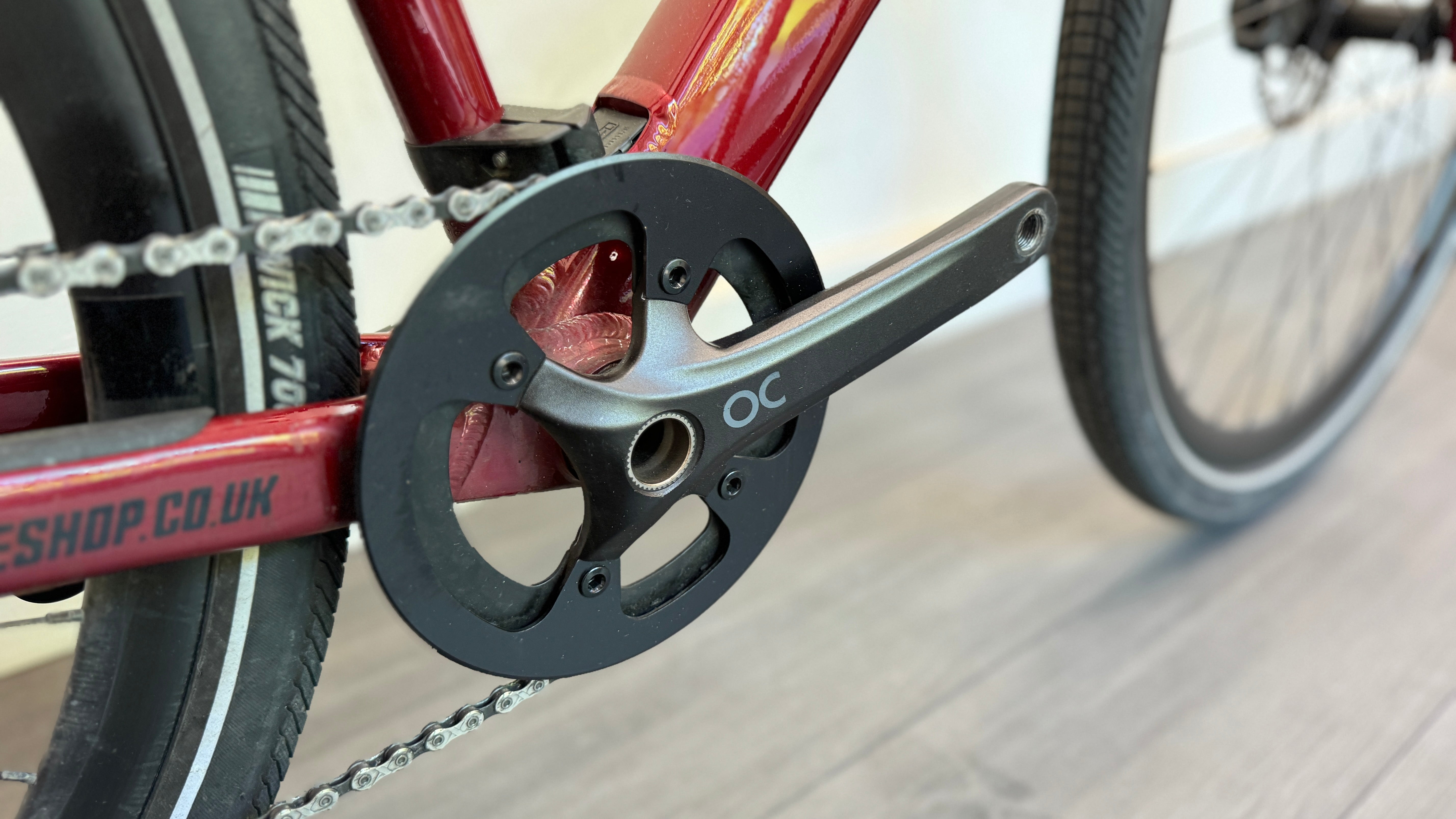 Orbea Vibe H30 2023 Crossbar ebike LARGE 53cm RED RRP £2000 Hybrid bike 687 miles