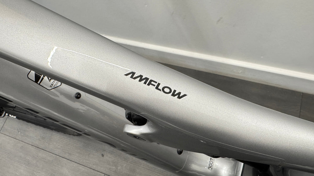 Amflow PL Carbon 800wh EXTRA LARGE (XL) Electric Mountain Bike 2026 Invisiframe only 223 miles