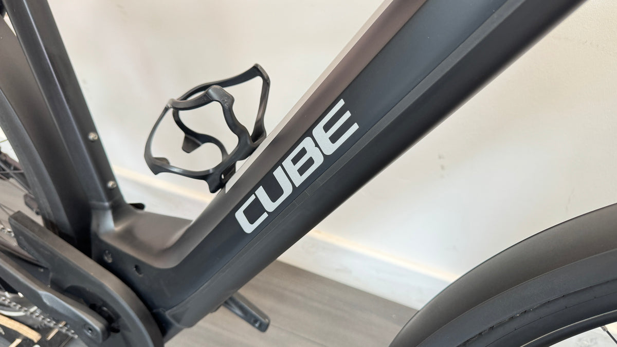 Cube Kathmandu Hybrid EXC 750 Electric Bike Black/Silver MEDIUM Bosch Gen 4 Shimano Deore