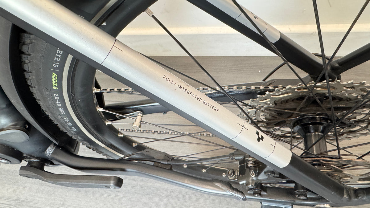 Cube Kathmandu Hybrid EXC 750 Electric Bike Black/Silver MEDIUM Bosch Gen 4 Shimano Deore