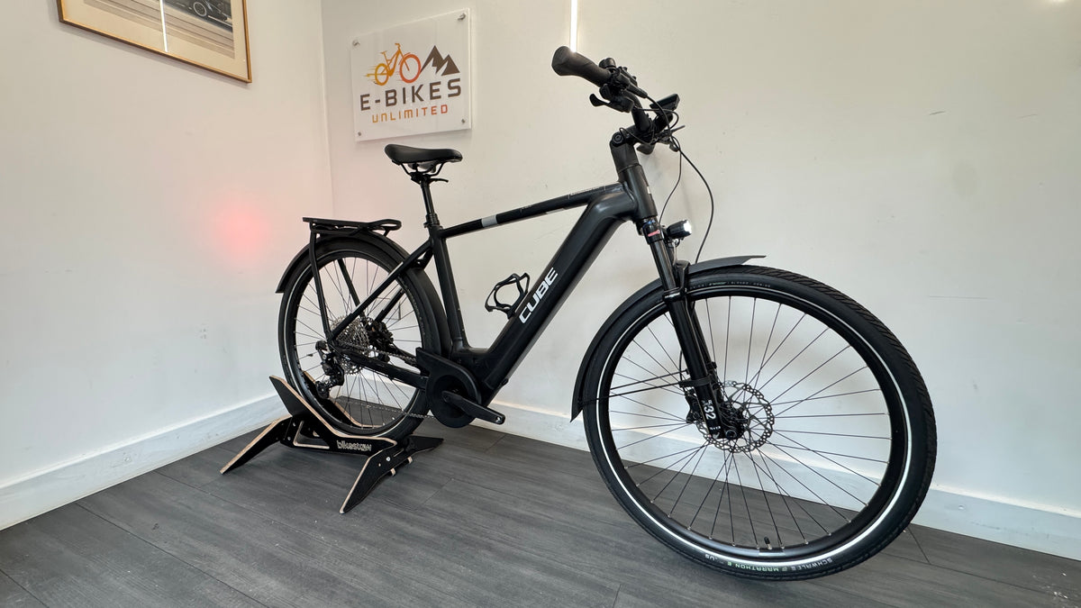 Cube Kathmandu Hybrid EXC 750 Electric Bike Black/Silver MEDIUM Bosch Gen 4 Shimano Deore