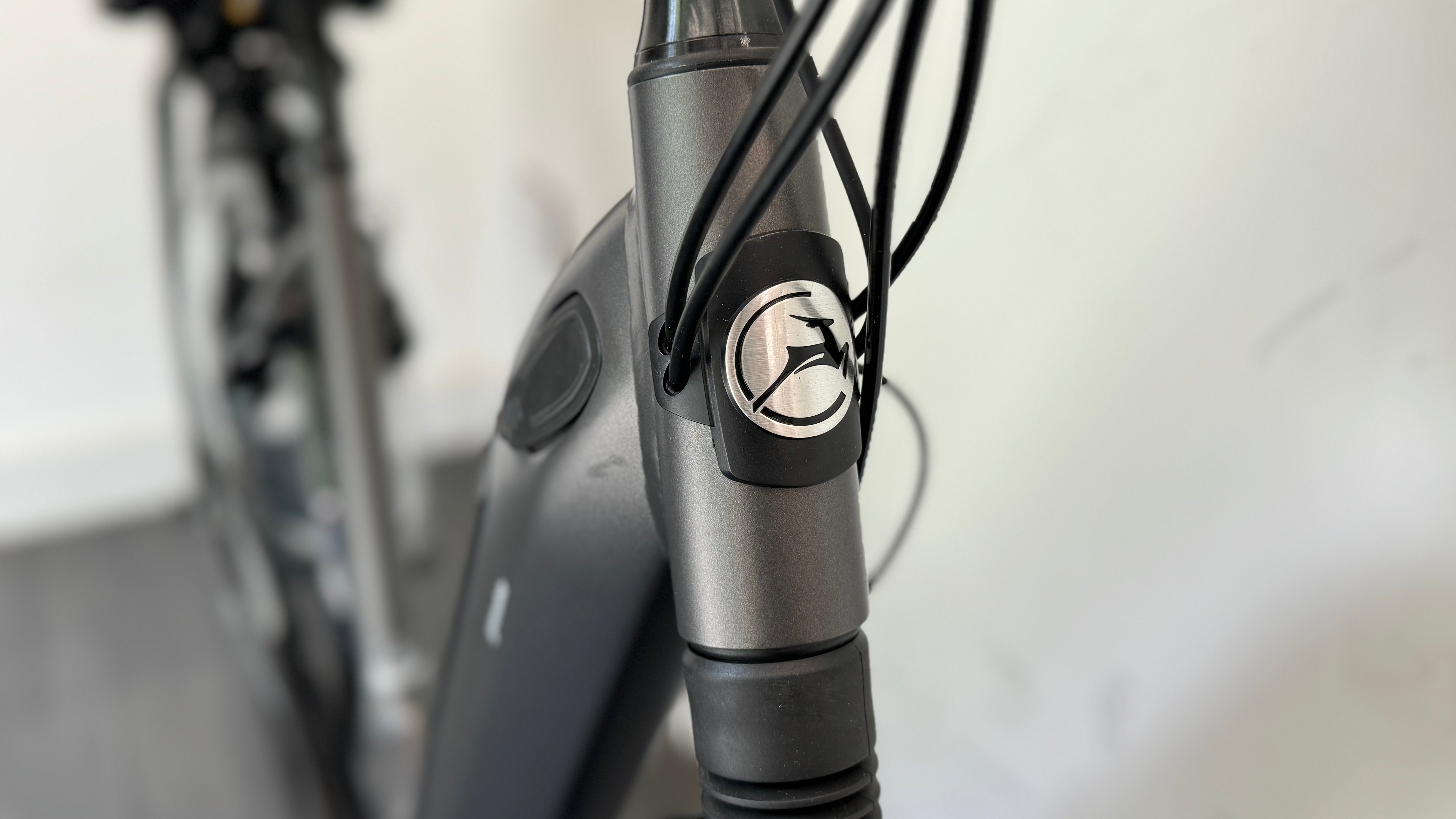Gazelle Grenoble C380 HMB Low-Step 49cm 500Wh MEDIUM bike with Bag BOSCH Magura