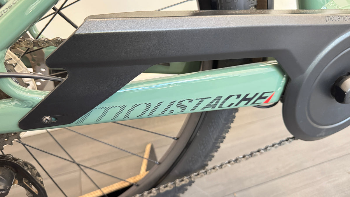 Moustache Samedi 27 Xroad LARGE Bosch Active Line Plus 400Wh Excellent Condition - Green
