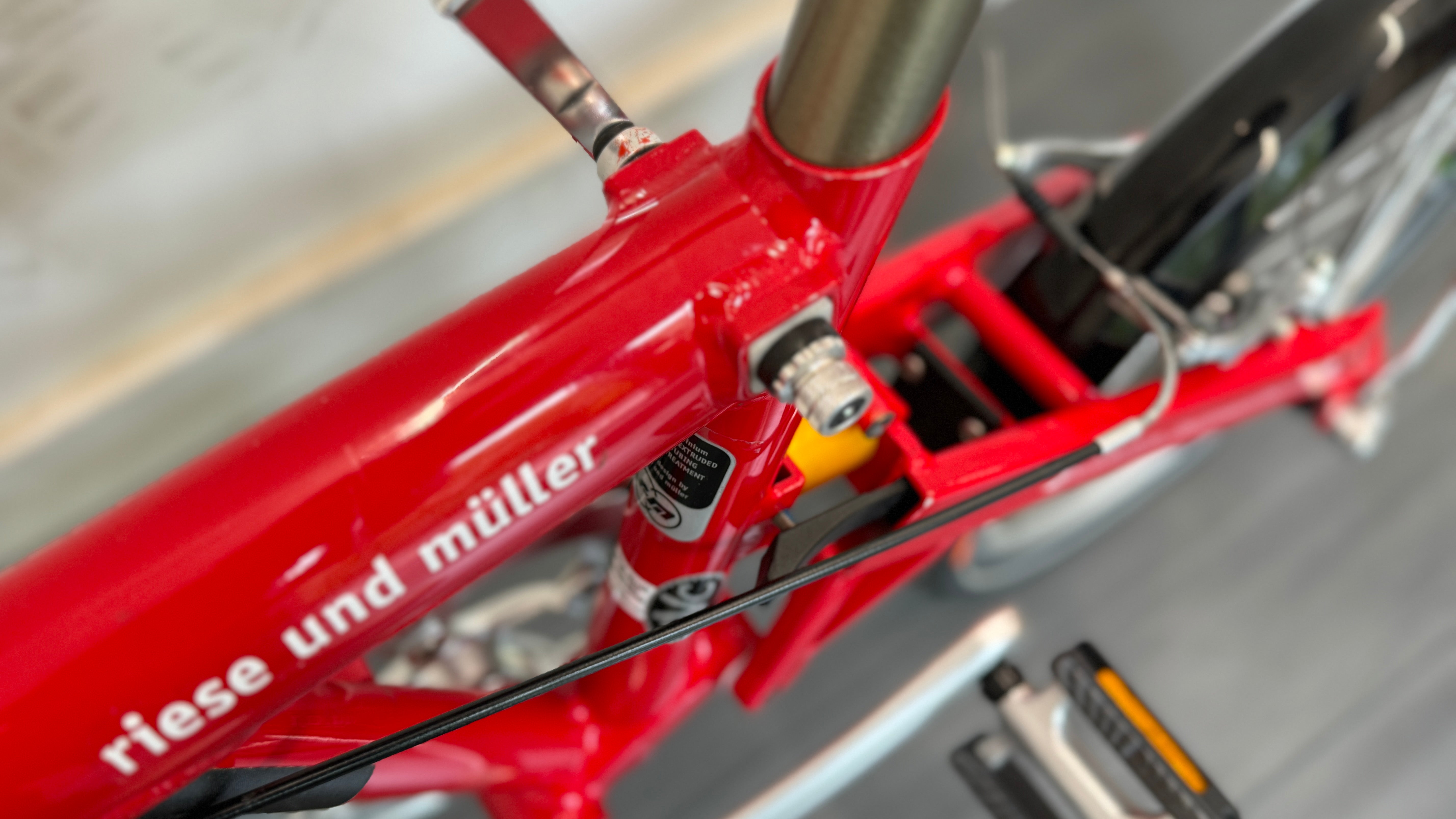 Riese und Müller Birdy Folding Bicycle Excellent condition Riese and Muller fold