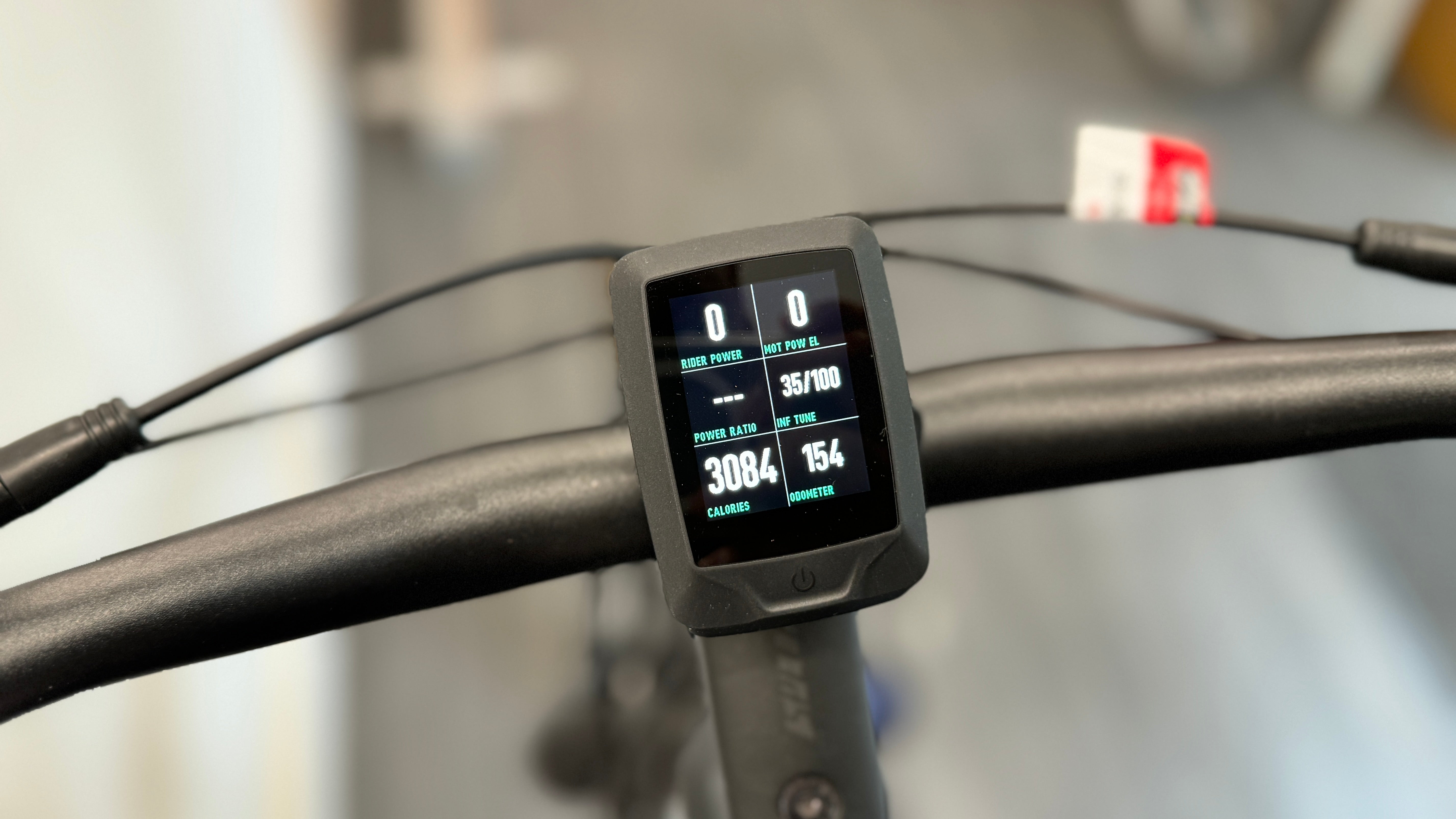 Specialized Turbo Vado 3.0 Ebike EXTRA LARGE ONLY 154 miles RRP £1900