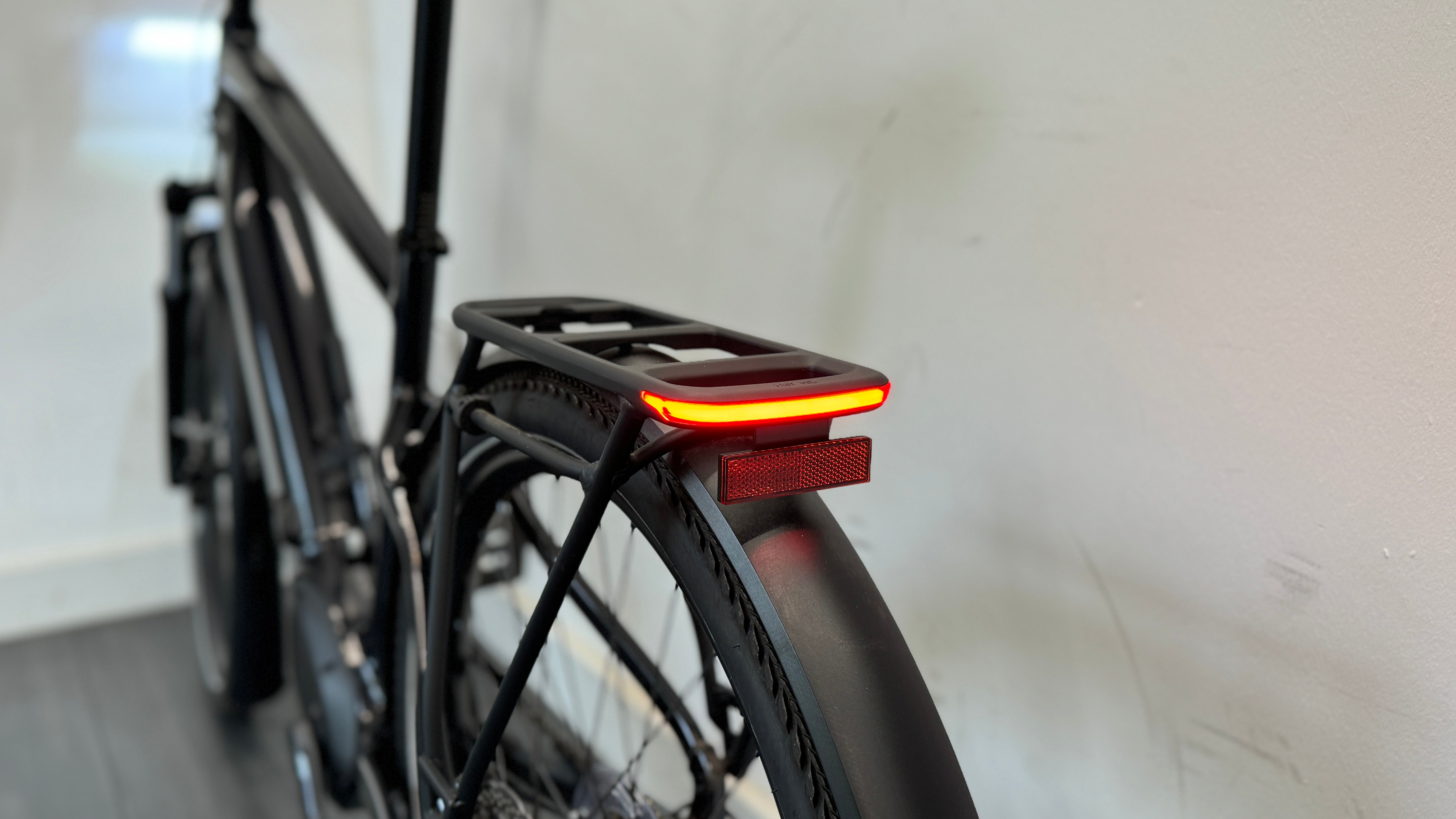 Specialized Turbo Vado 3.0 Ebike EXTRA LARGE ONLY 154 miles RRP £1900