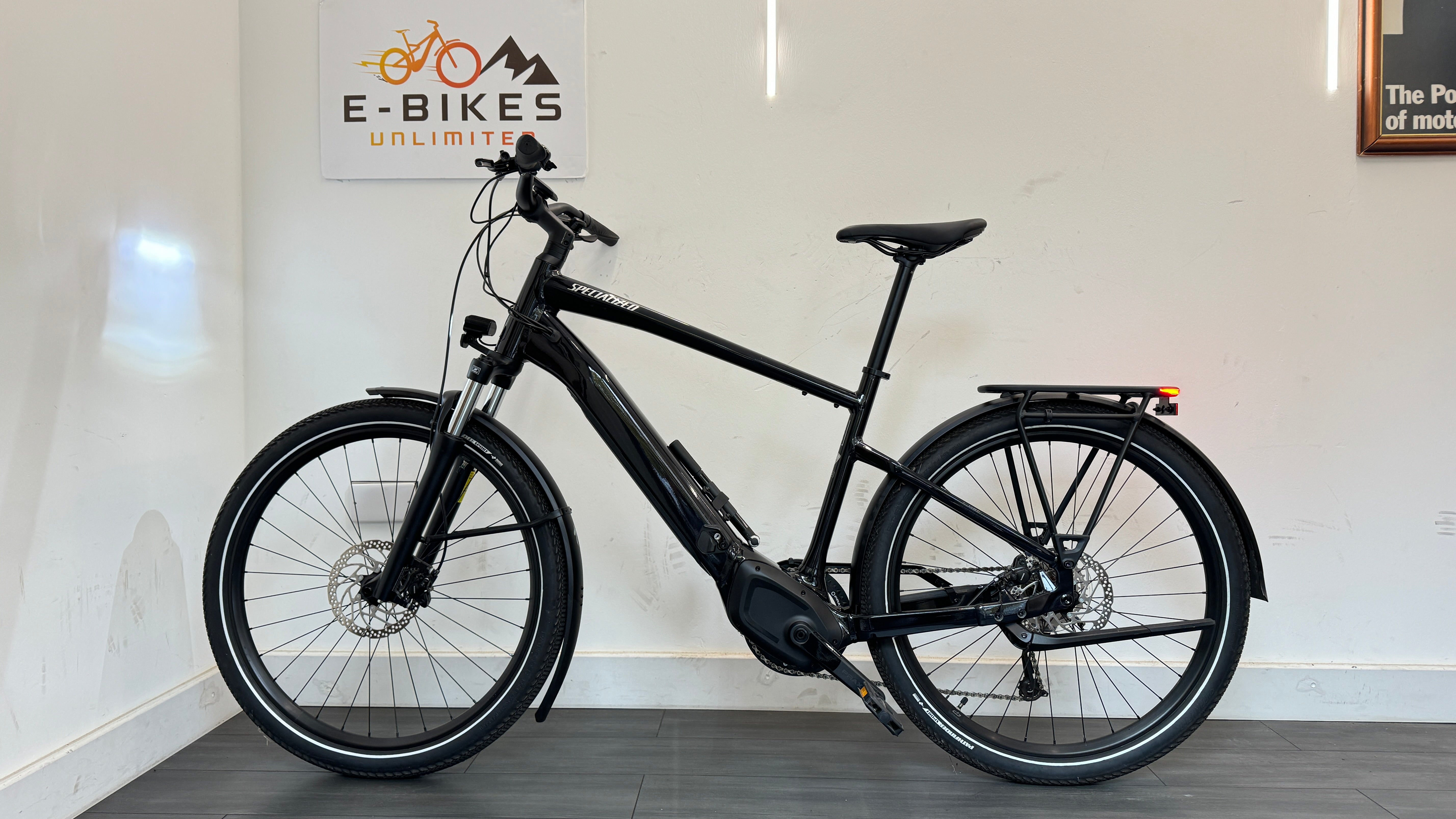 Specialized Turbo Vado 3.0 Ebike EXTRA LARGE ONLY 154 miles RRP £1900