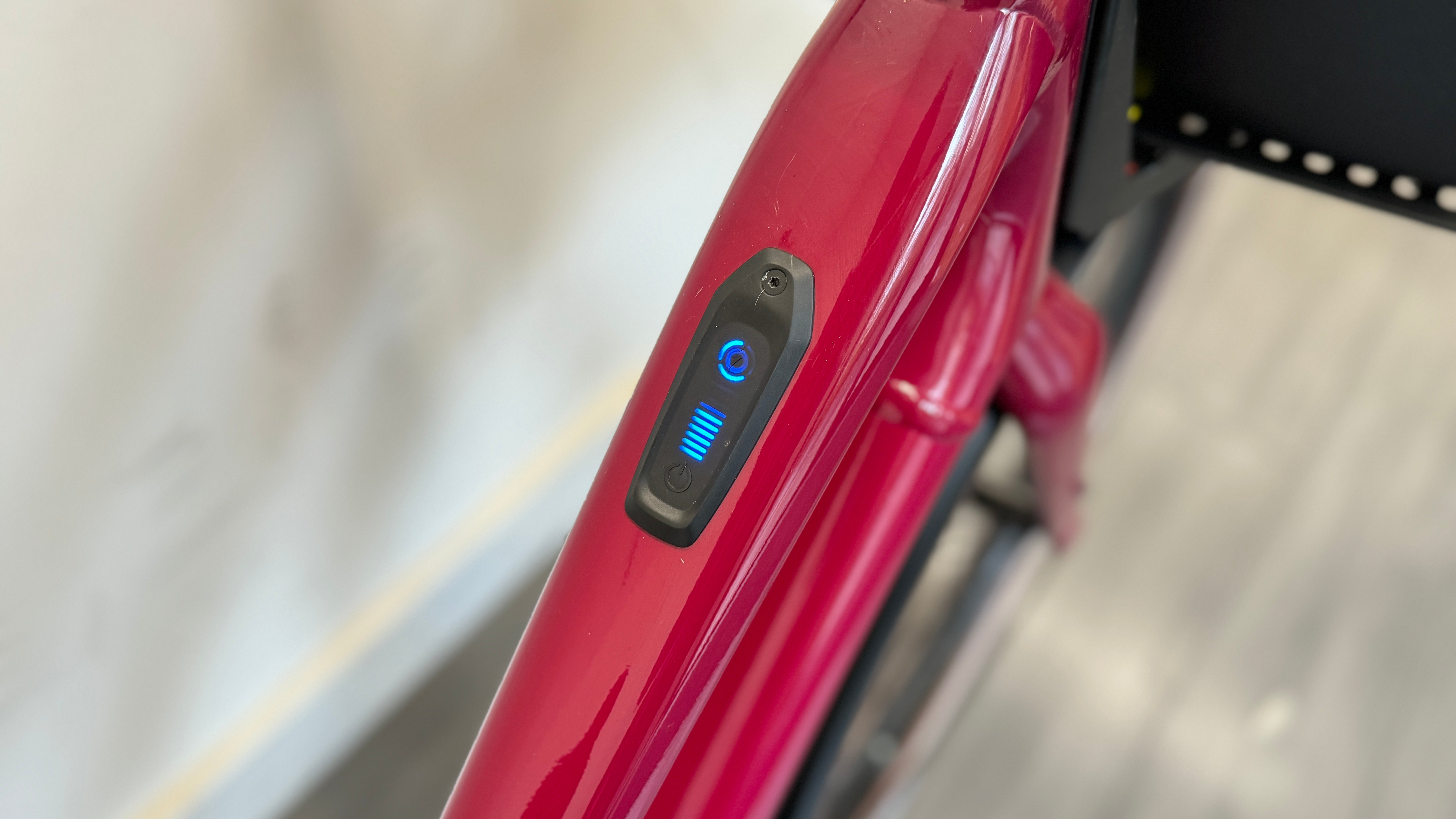 Specialized Turbo Como SL 4.0 MEDIUM Raspberry / Transparent ONLY 20 miles