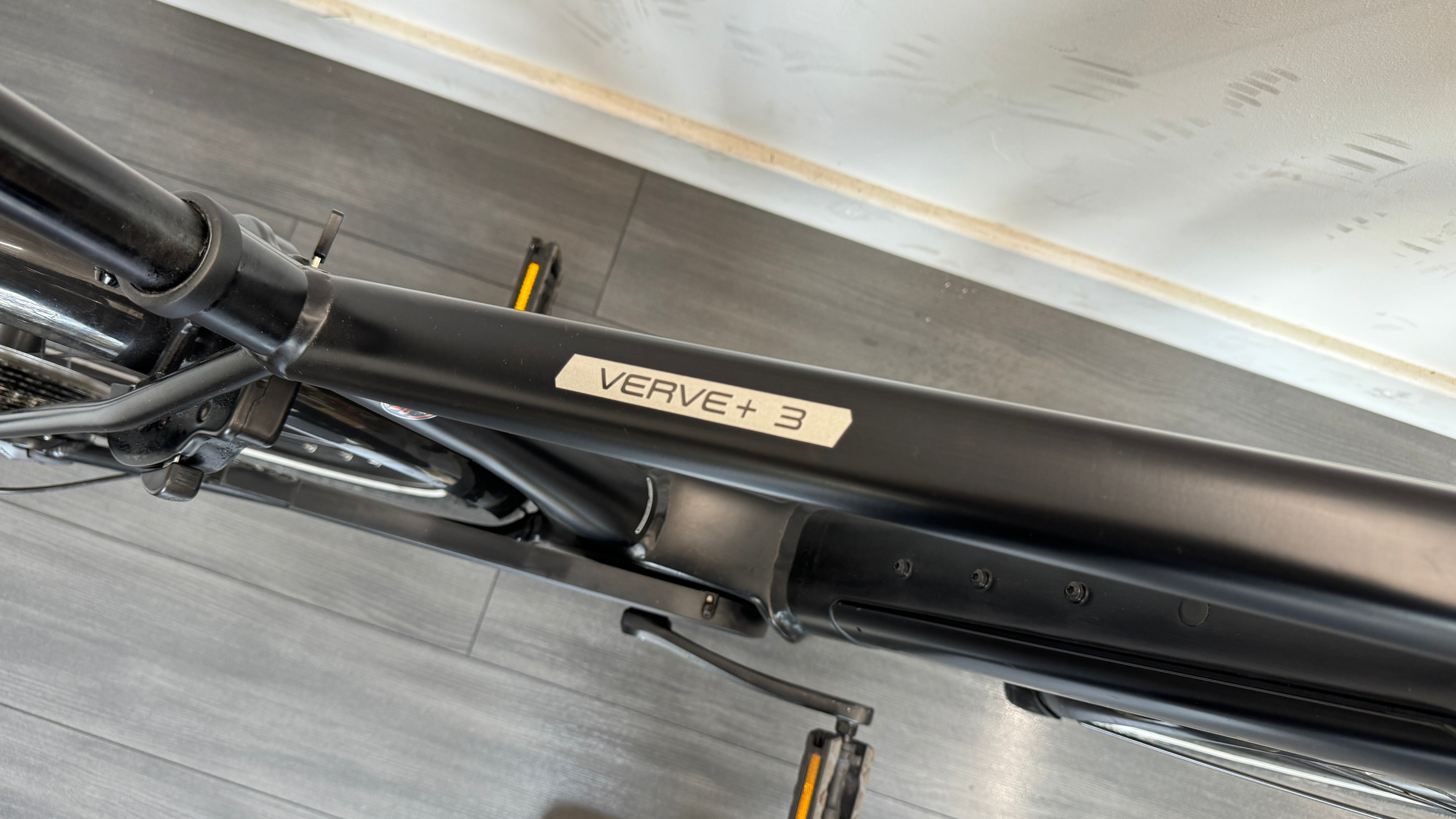 Trek Verve +3 LARGE 55cm Hybrid bike Bosch in Matte Trek Black ONLY 197 miles