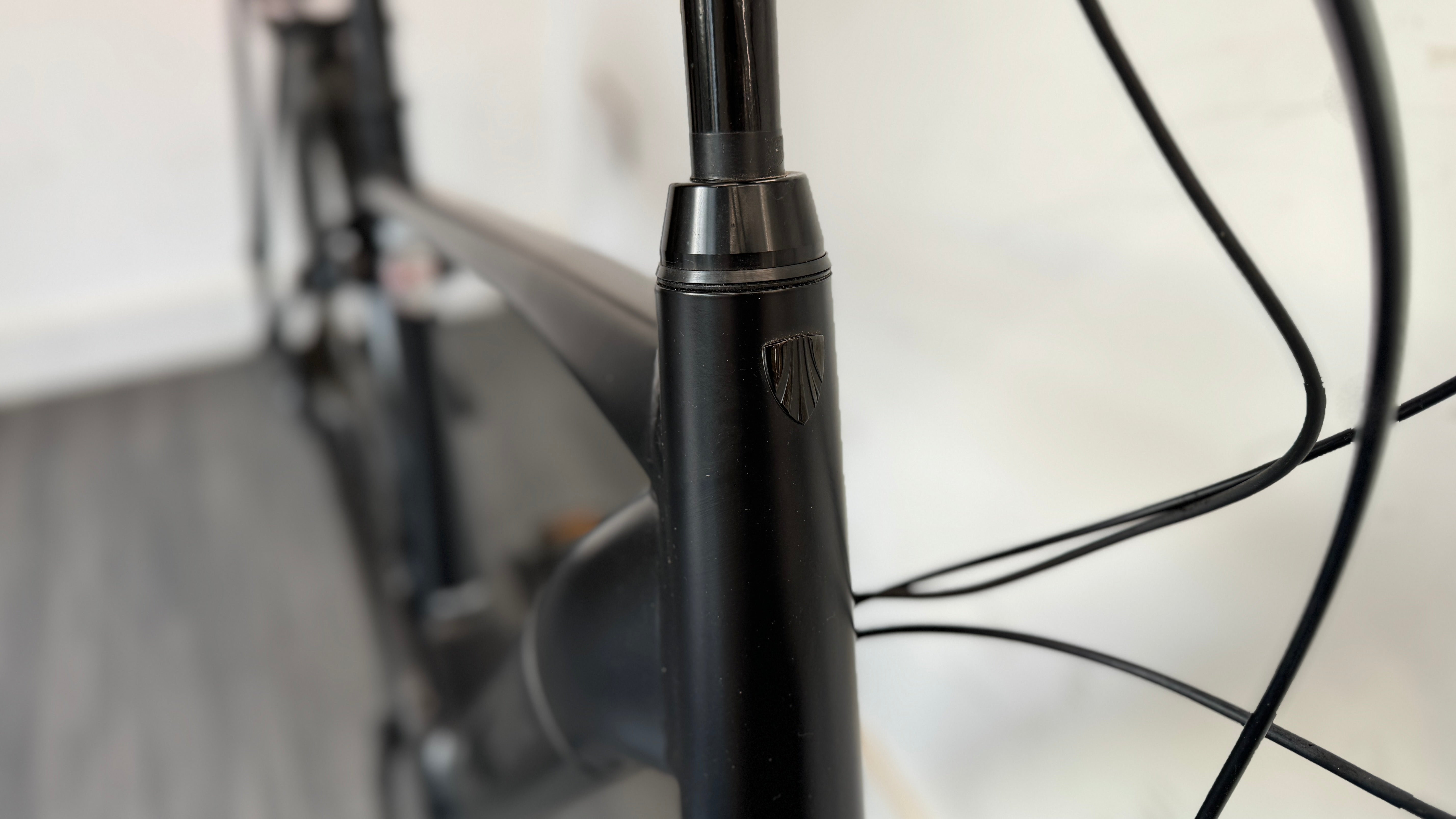 Trek Verve +3 LARGE 55cm Hybrid bike Bosch in Matte Trek Black ONLY 197 miles