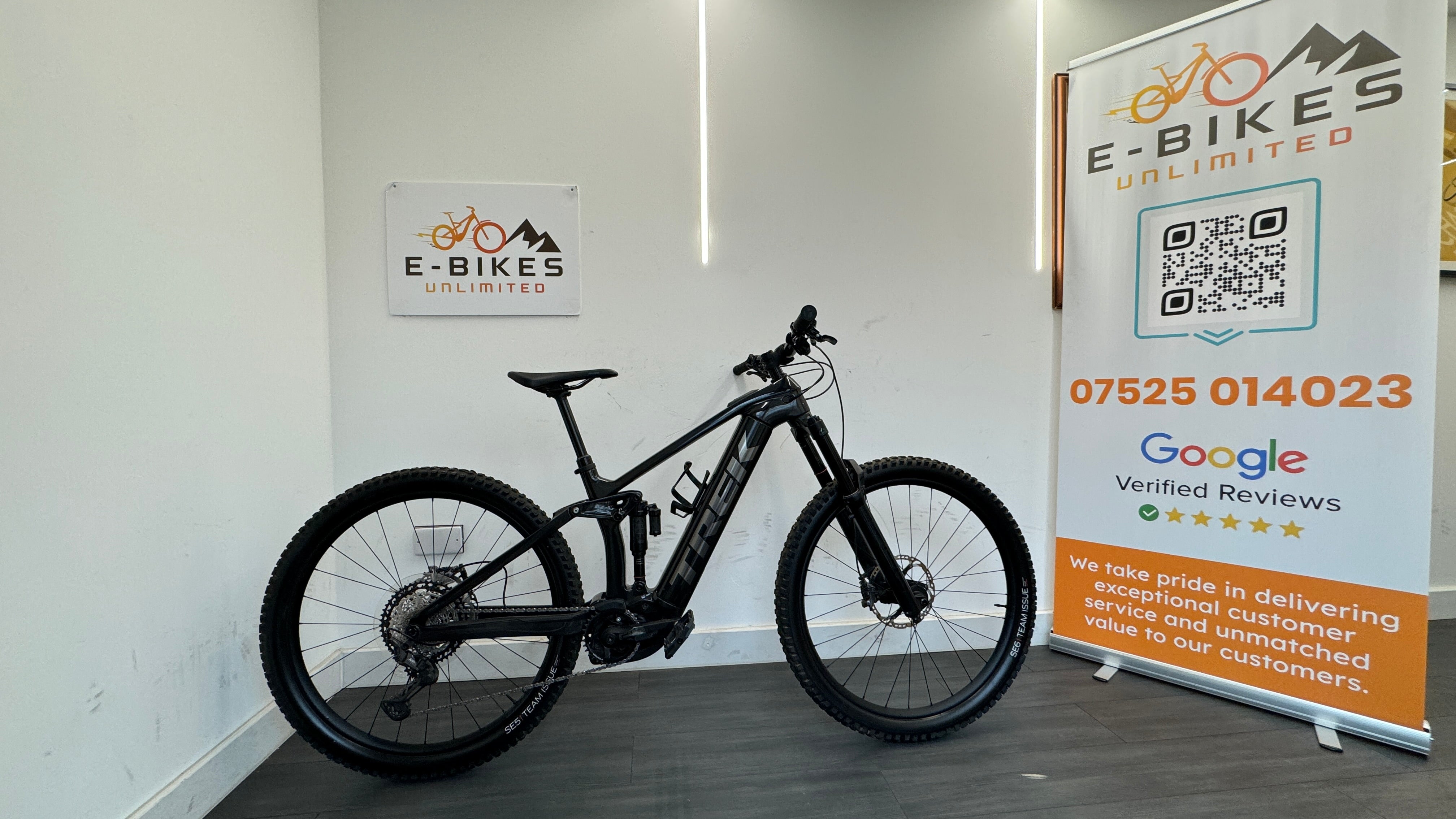 Trek Rail 9.8 XT Electric Bike MEDIUM 2024 Deep Smoke Gen 4 750Wh Burgtec 366 mile