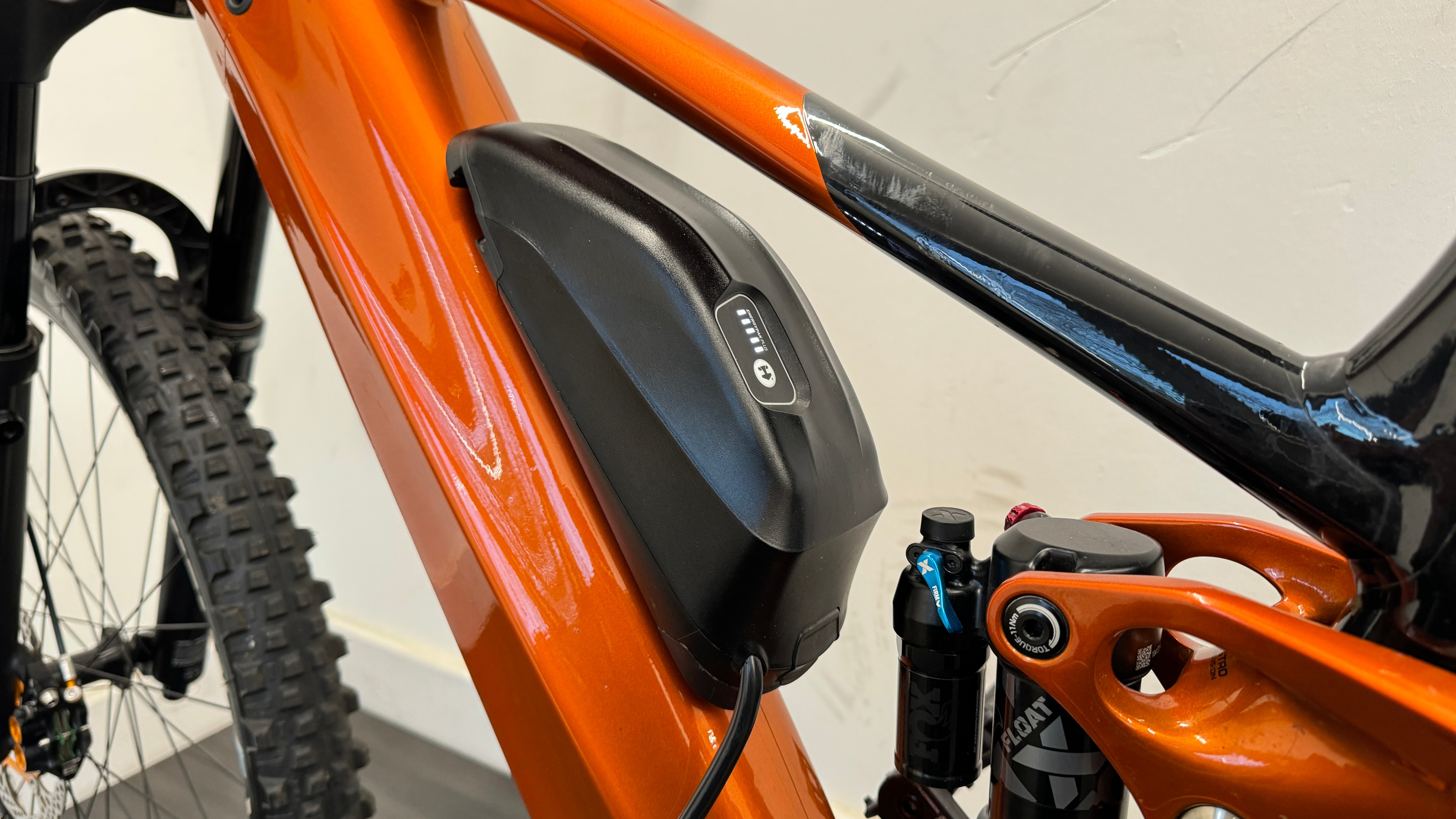 Giant Trance X E+1 Pro 29er LARGE Amber Range Extender Hope tech 4 AXS 658 miles